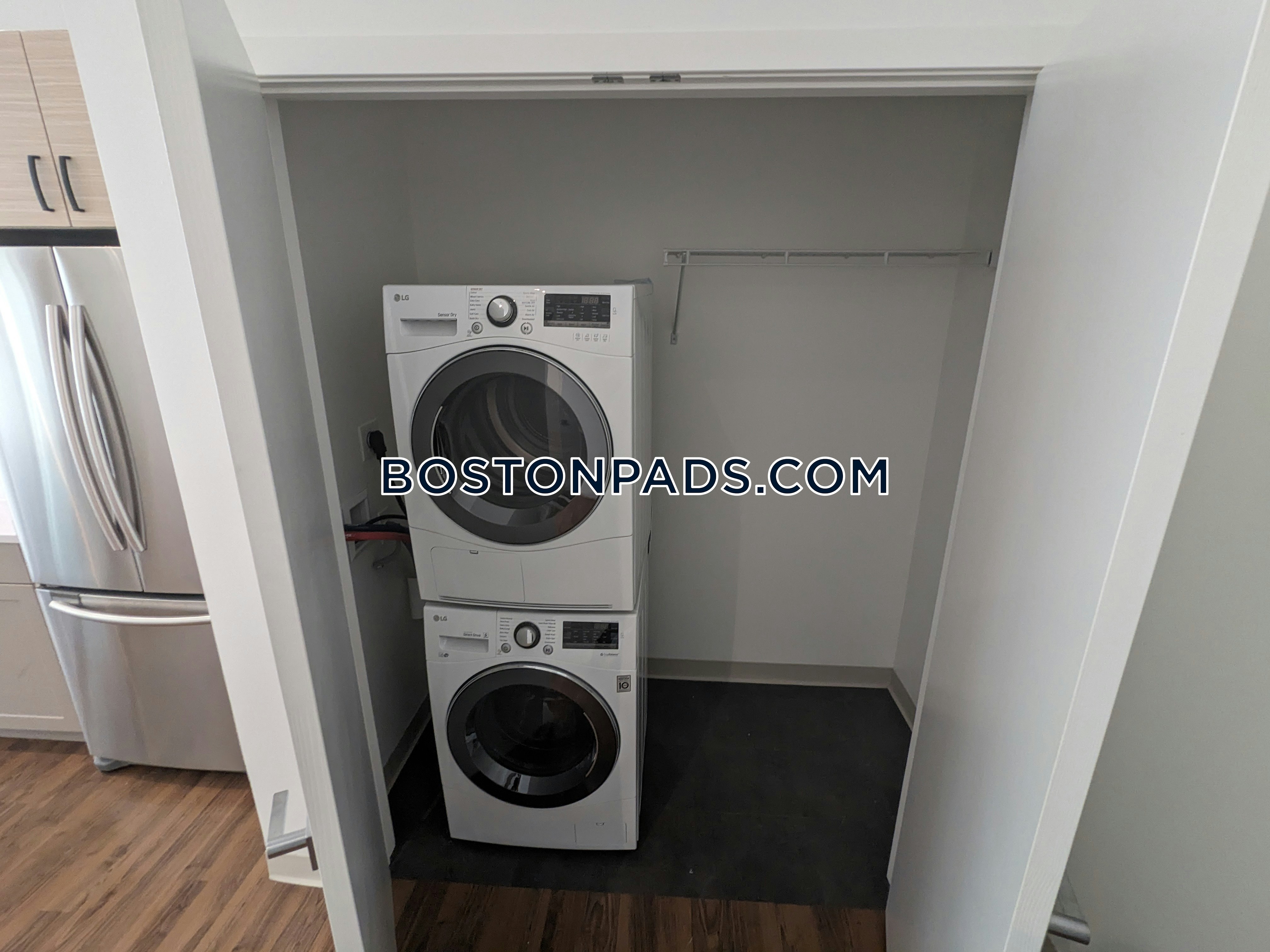 101 South Huntington Ave. Photo 99