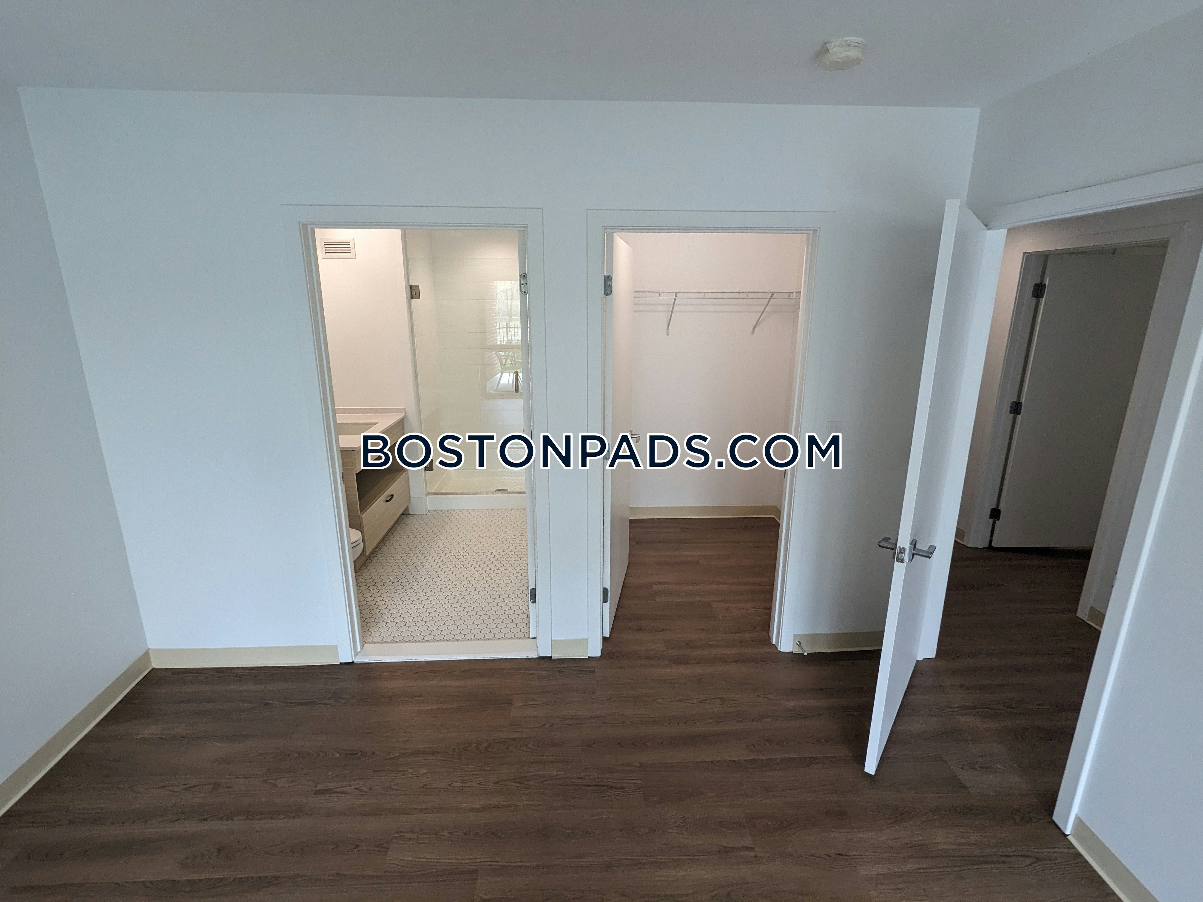 101 South Huntington Ave. Photo 84