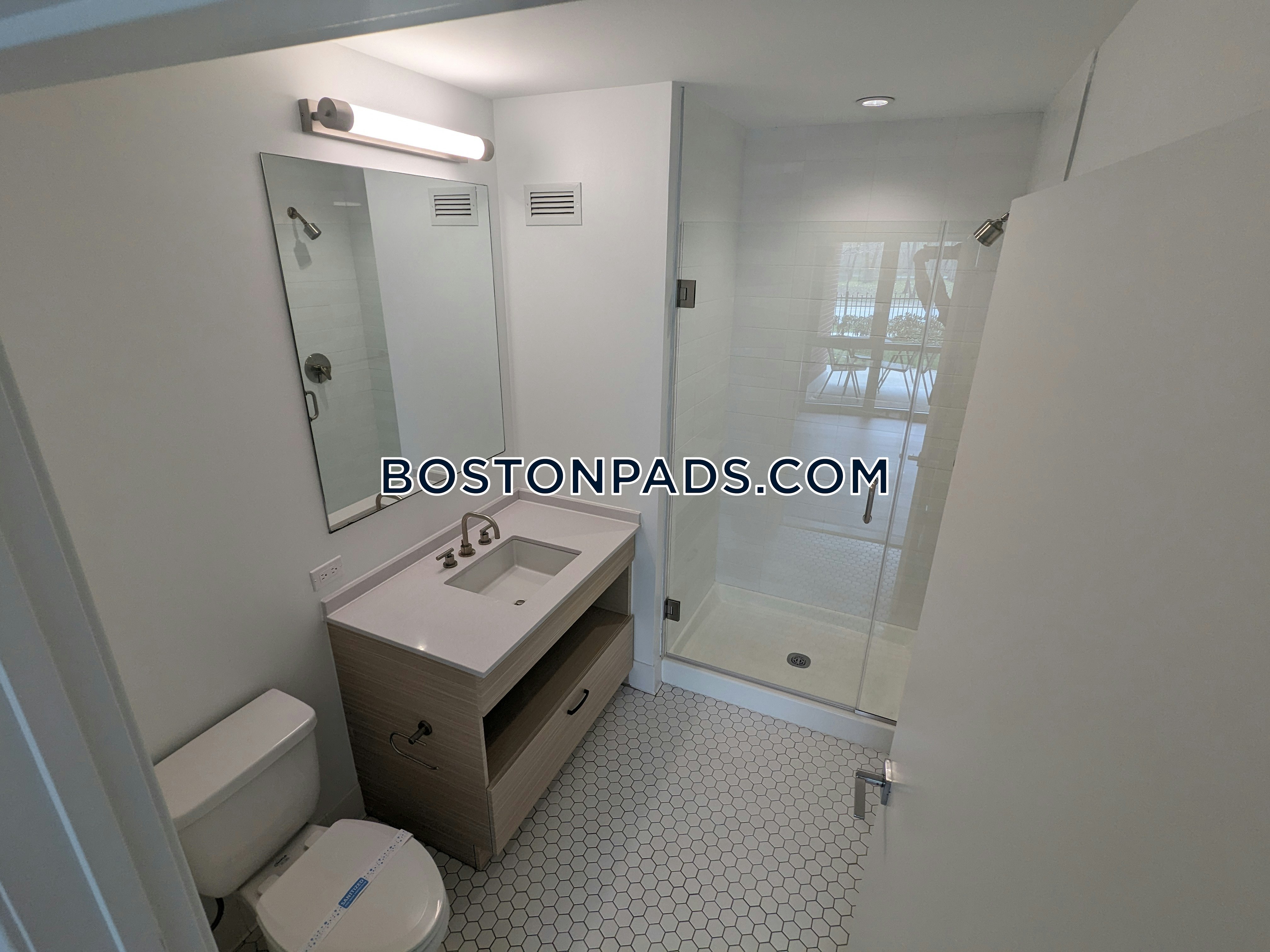 101 South Huntington Ave. Photo 116