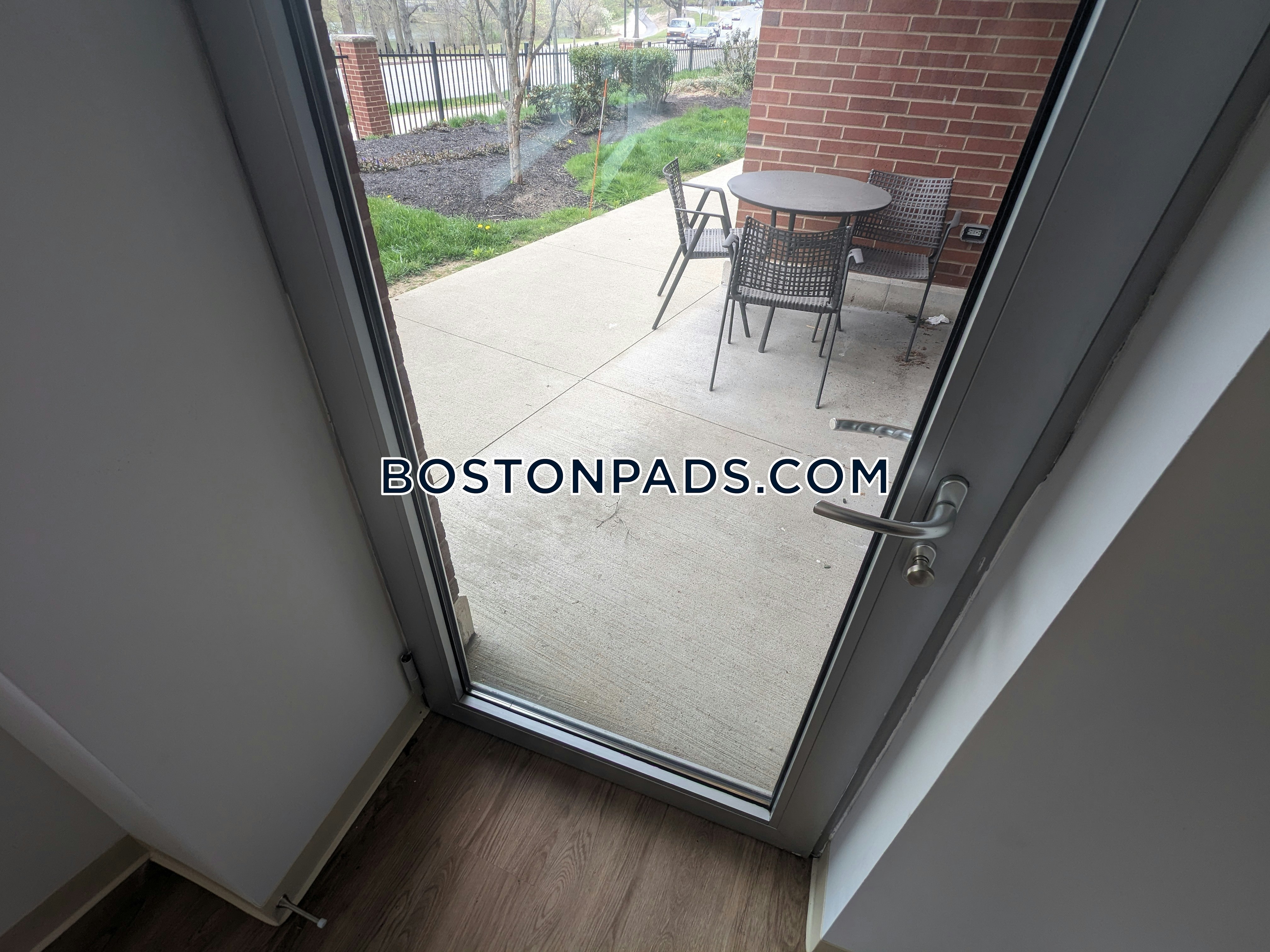 101 South Huntington Ave. Photo 17