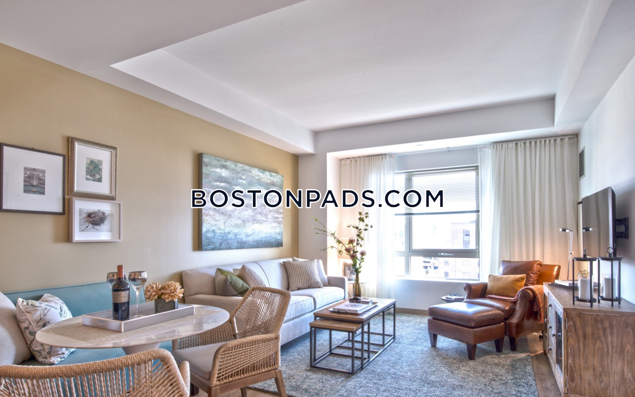 The Tower One Greenway Photo 50