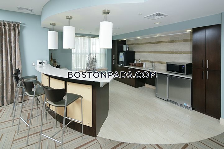 Brigham Square Photo 5