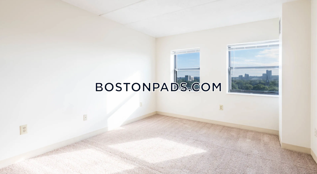 Church Corner Apartments Photo 17