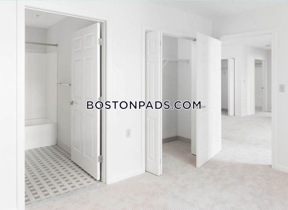 The Holmes Building Photo 44