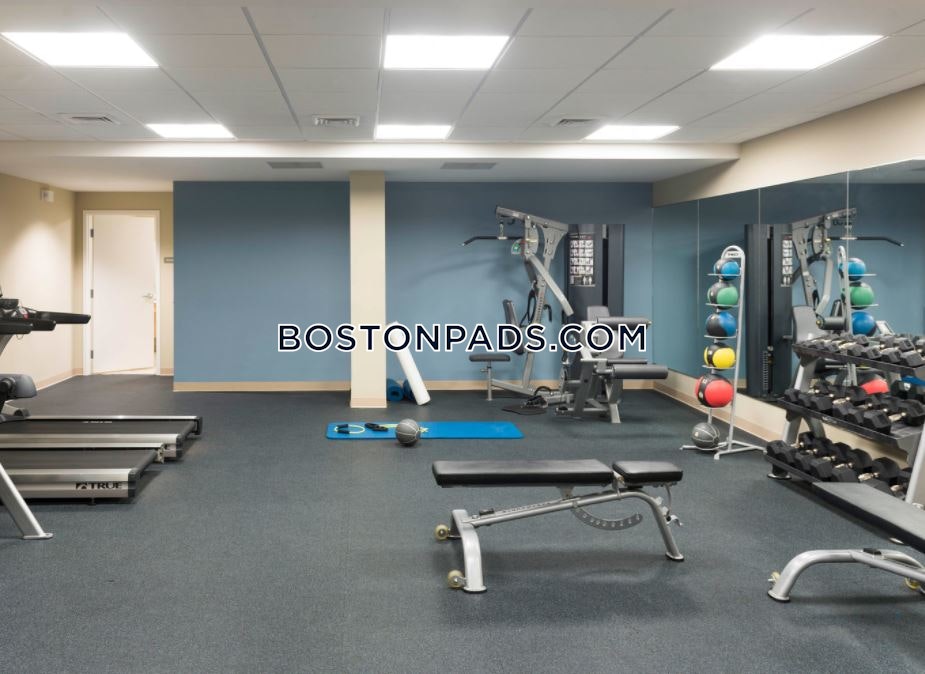 The Holmes Building Photo 14