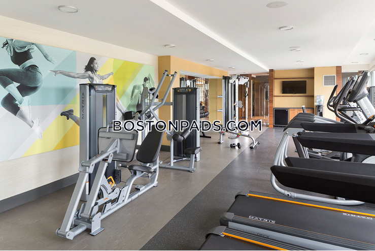 101 South Huntington Ave. Photo 10