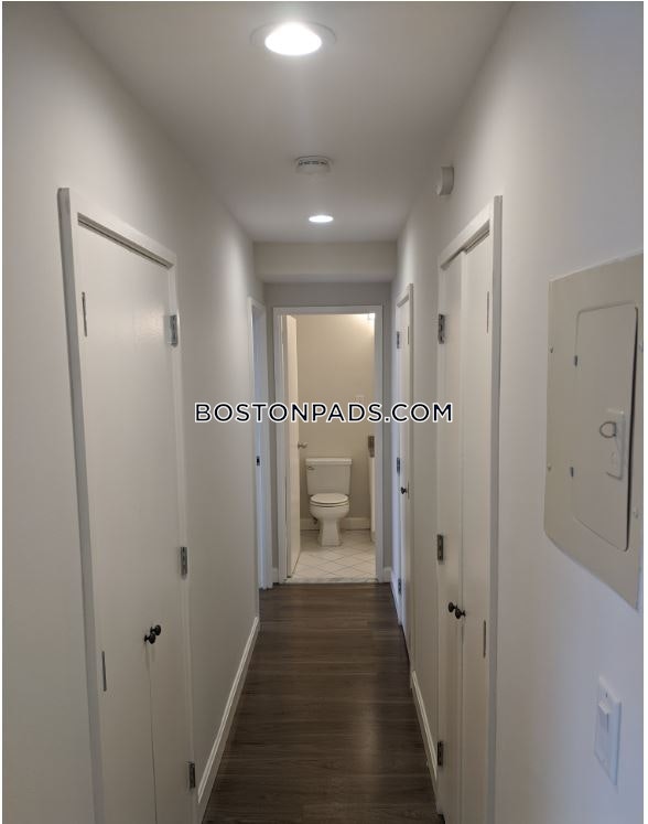 Parkside Place Photo 60