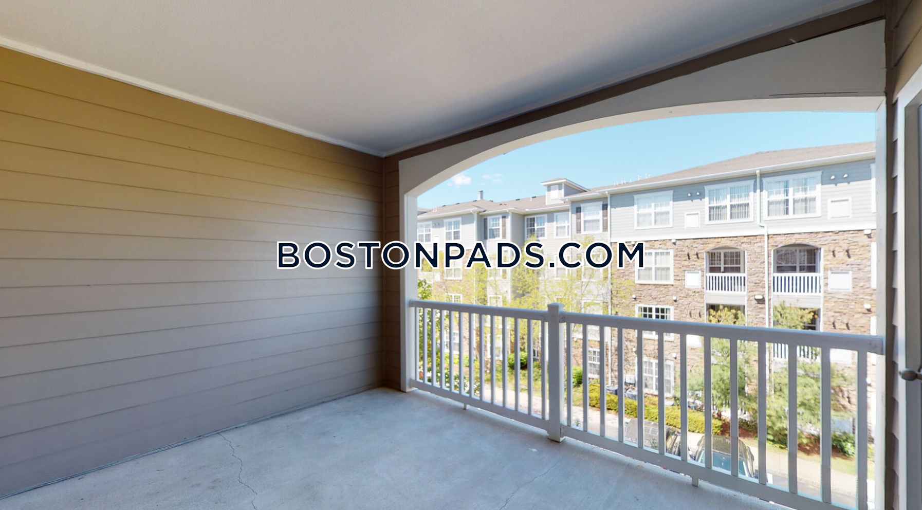 Ridge at Blue Hills Photo 8