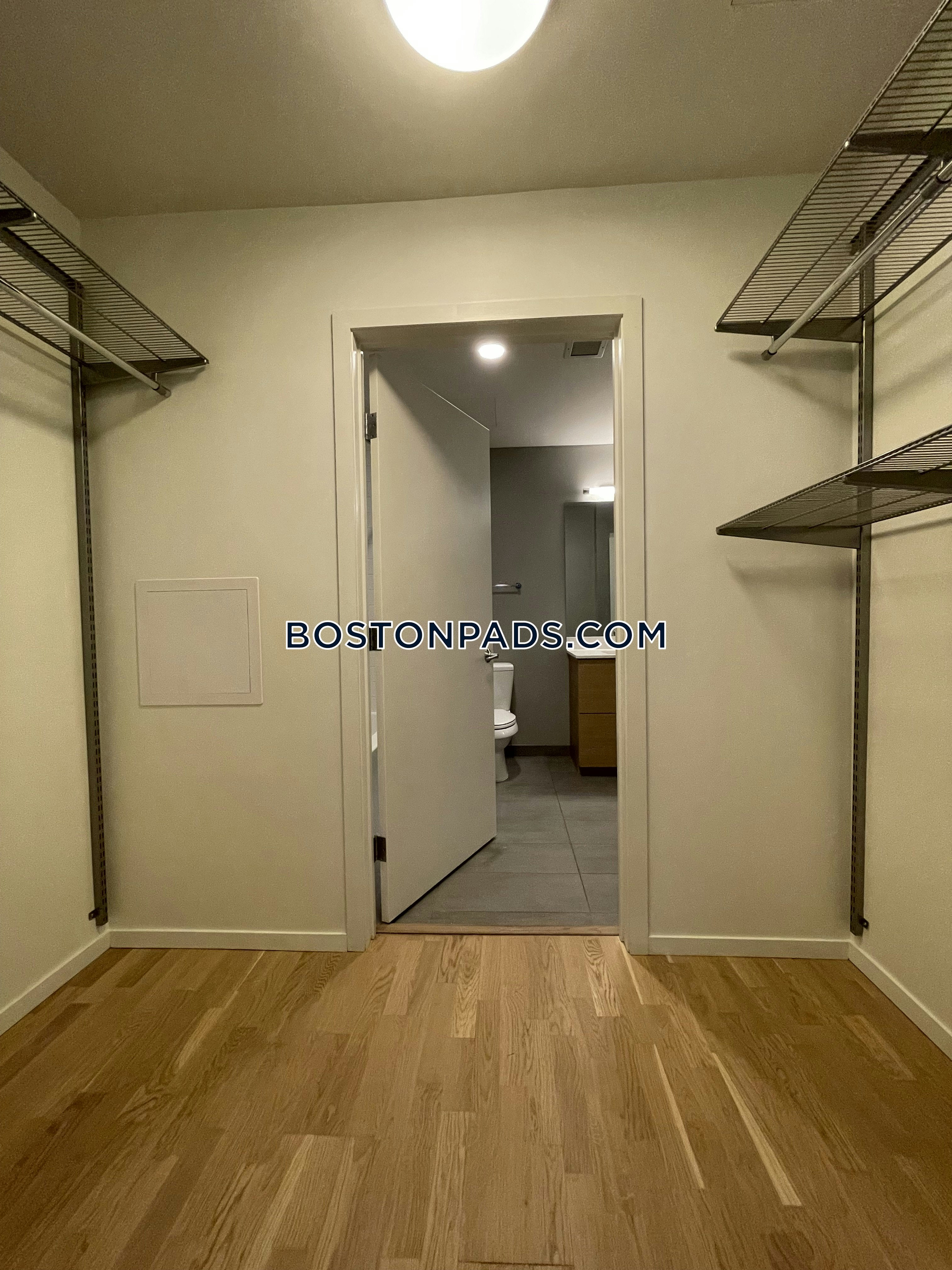 Girard Apartments Photo 97