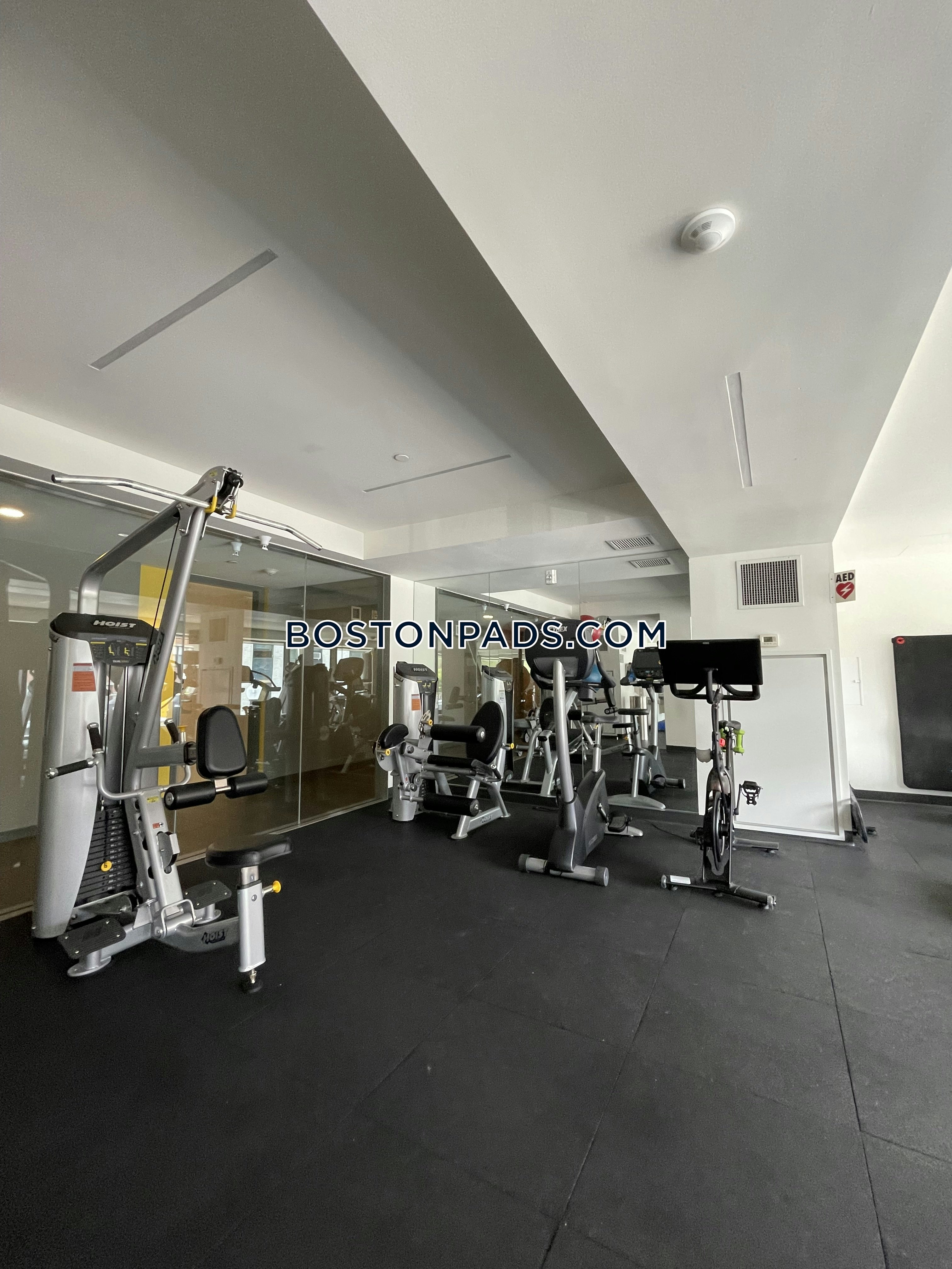 Girard Apartments Photo 100