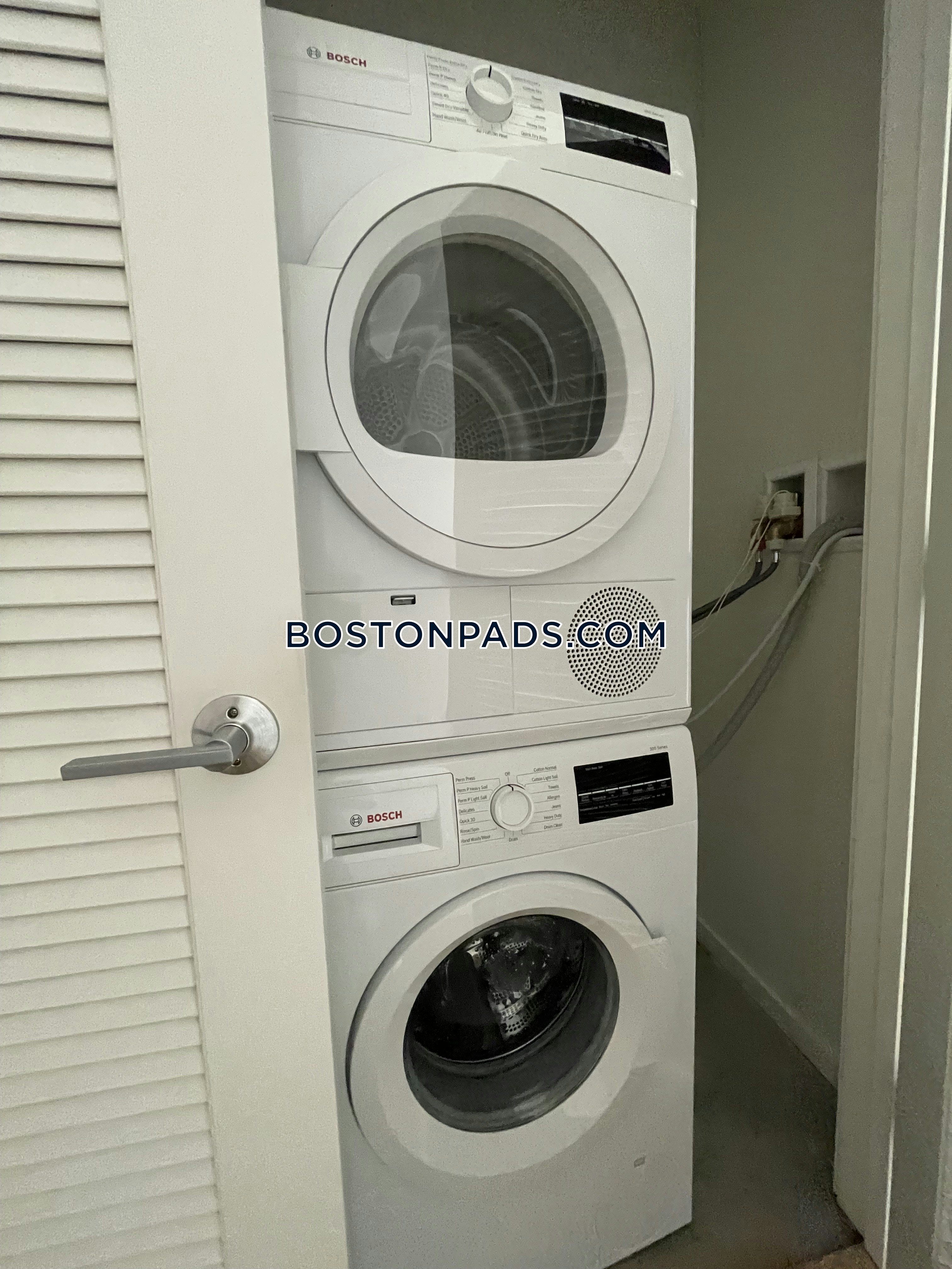 Girard Apartments Photo 117