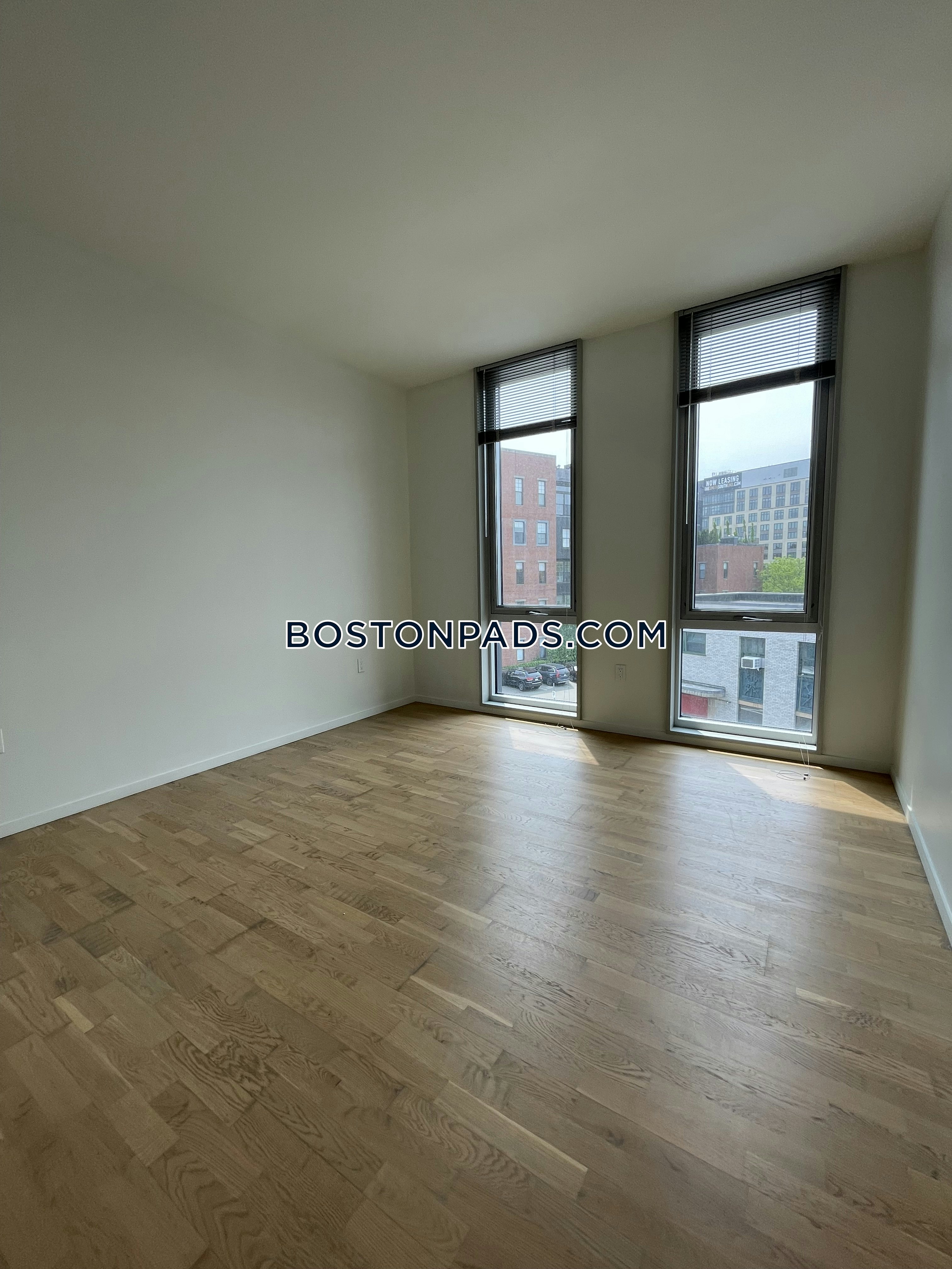 Girard Apartments Photo 32