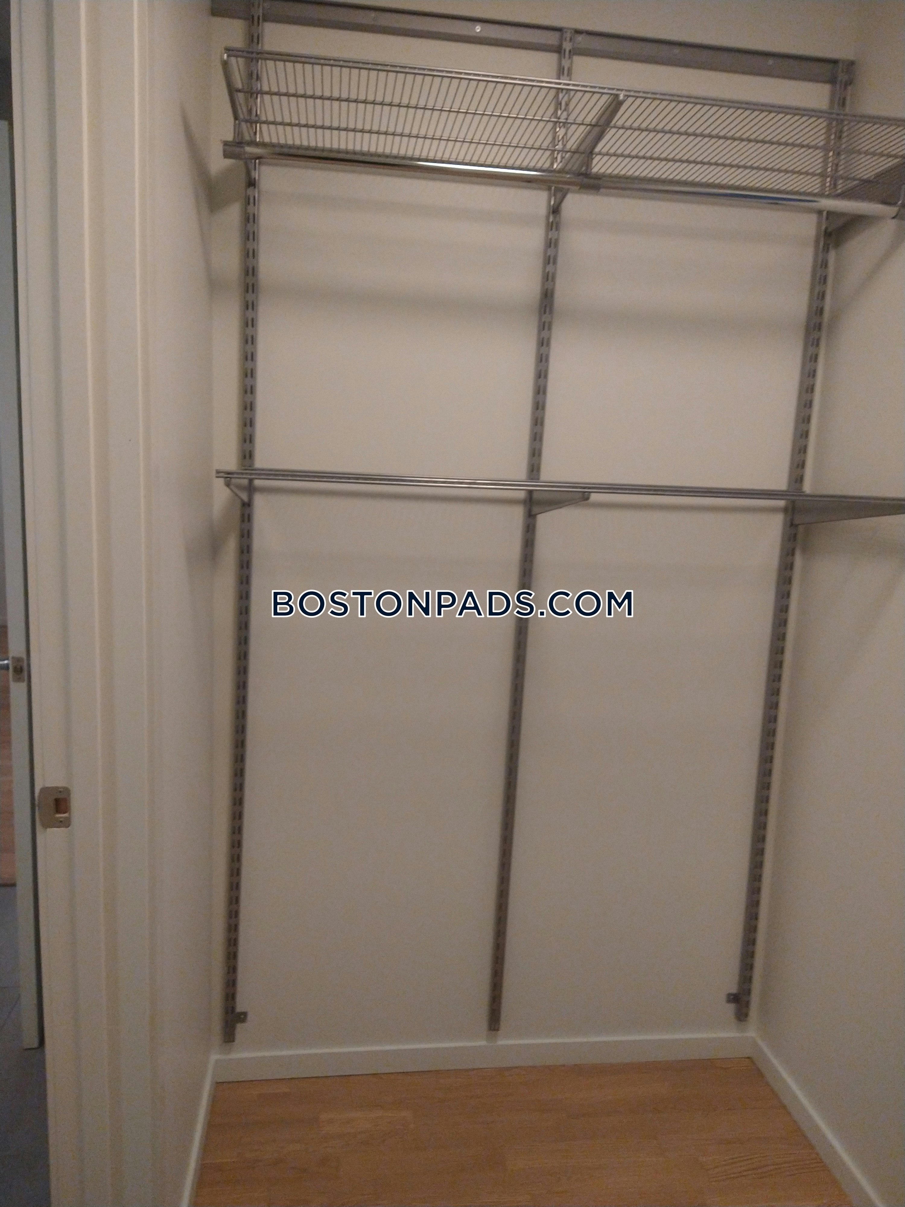 Girard Apartments Photo 133