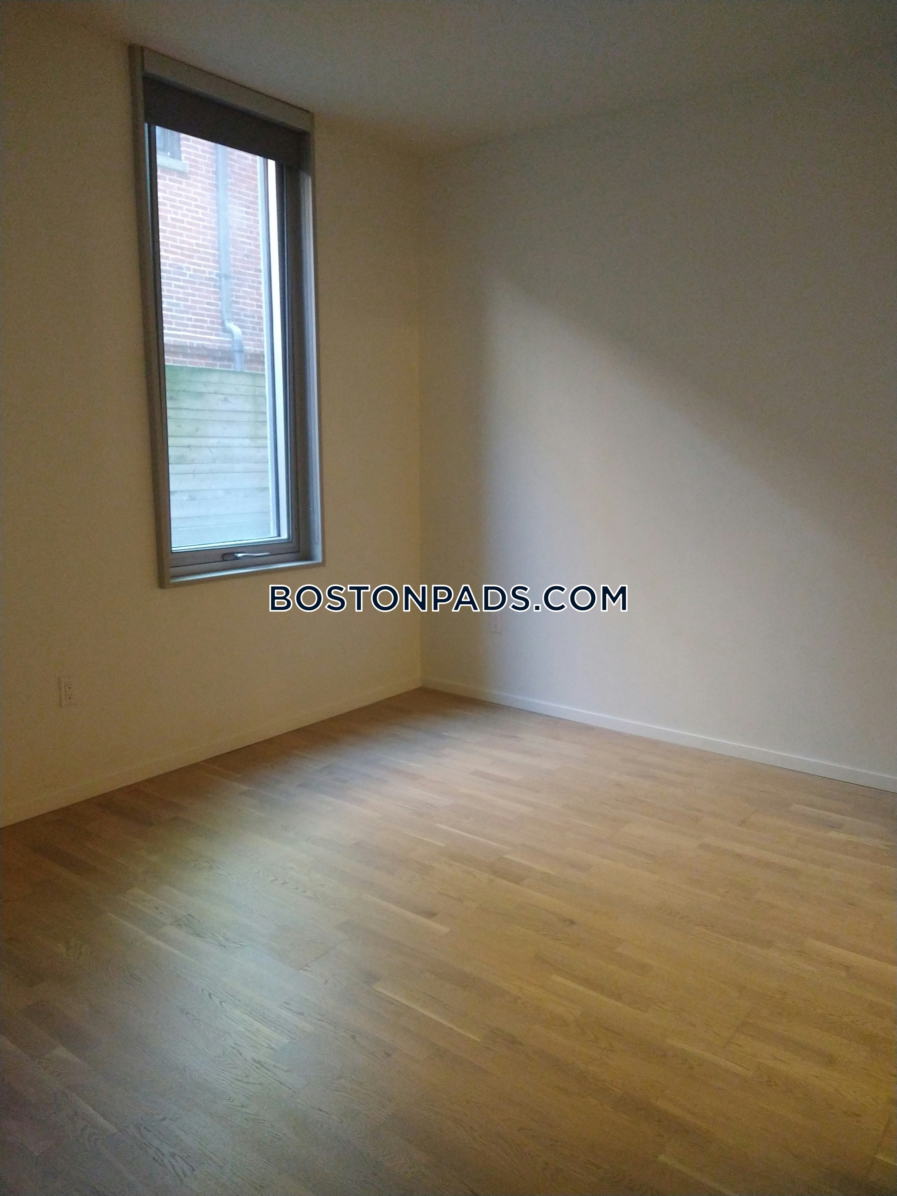 Girard Apartments Photo 45