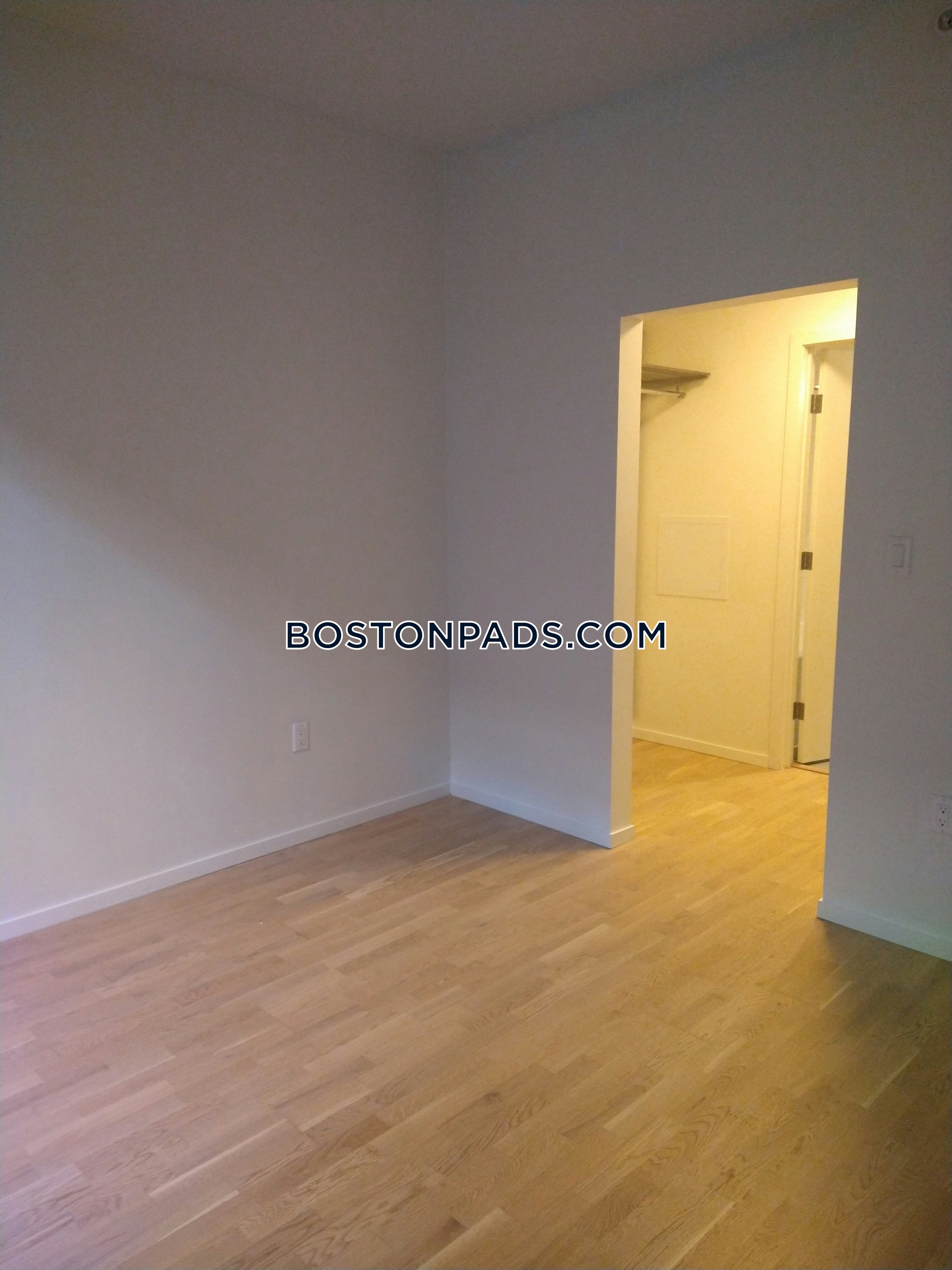 Girard Apartments Photo 103