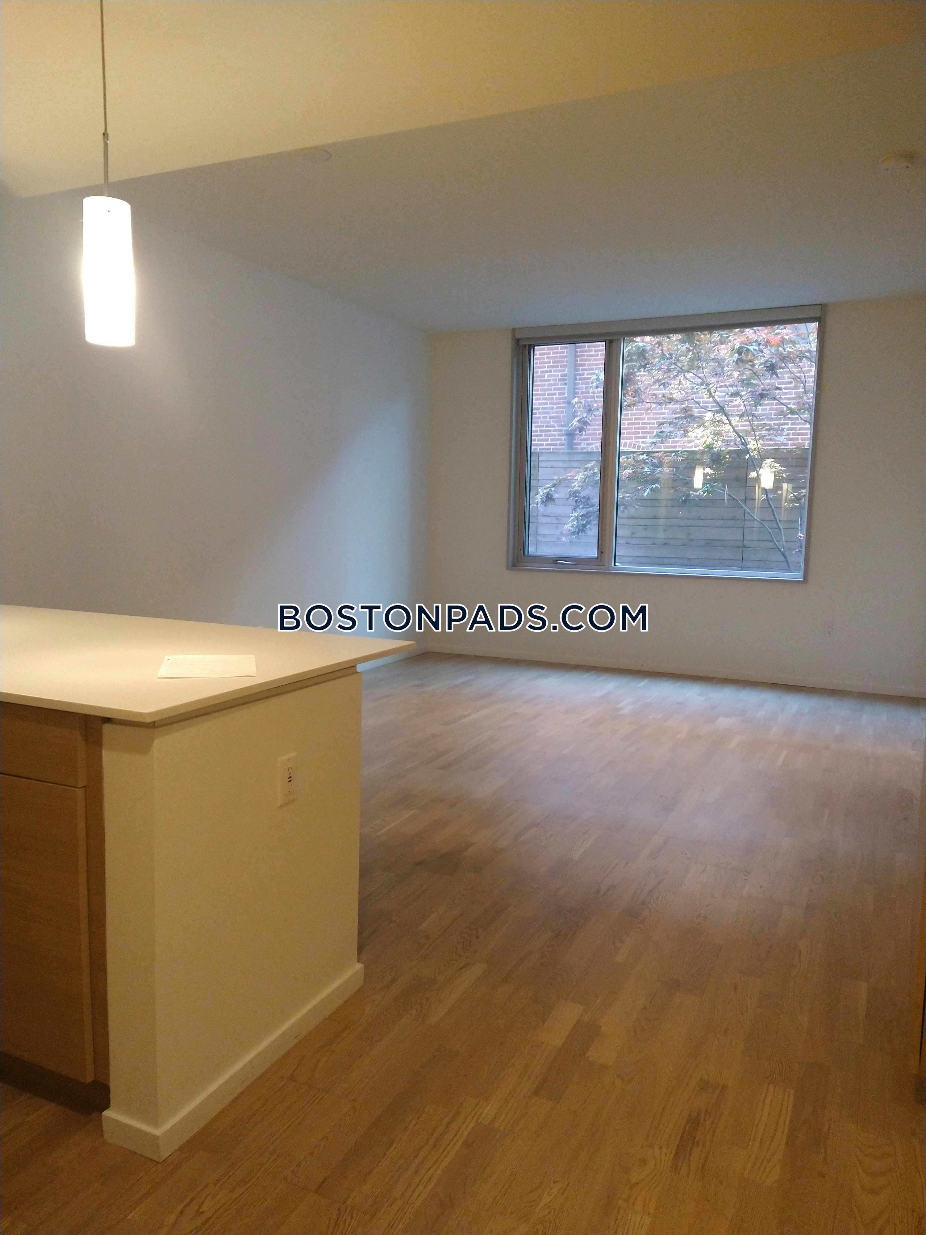 Girard Apartments Photo 35