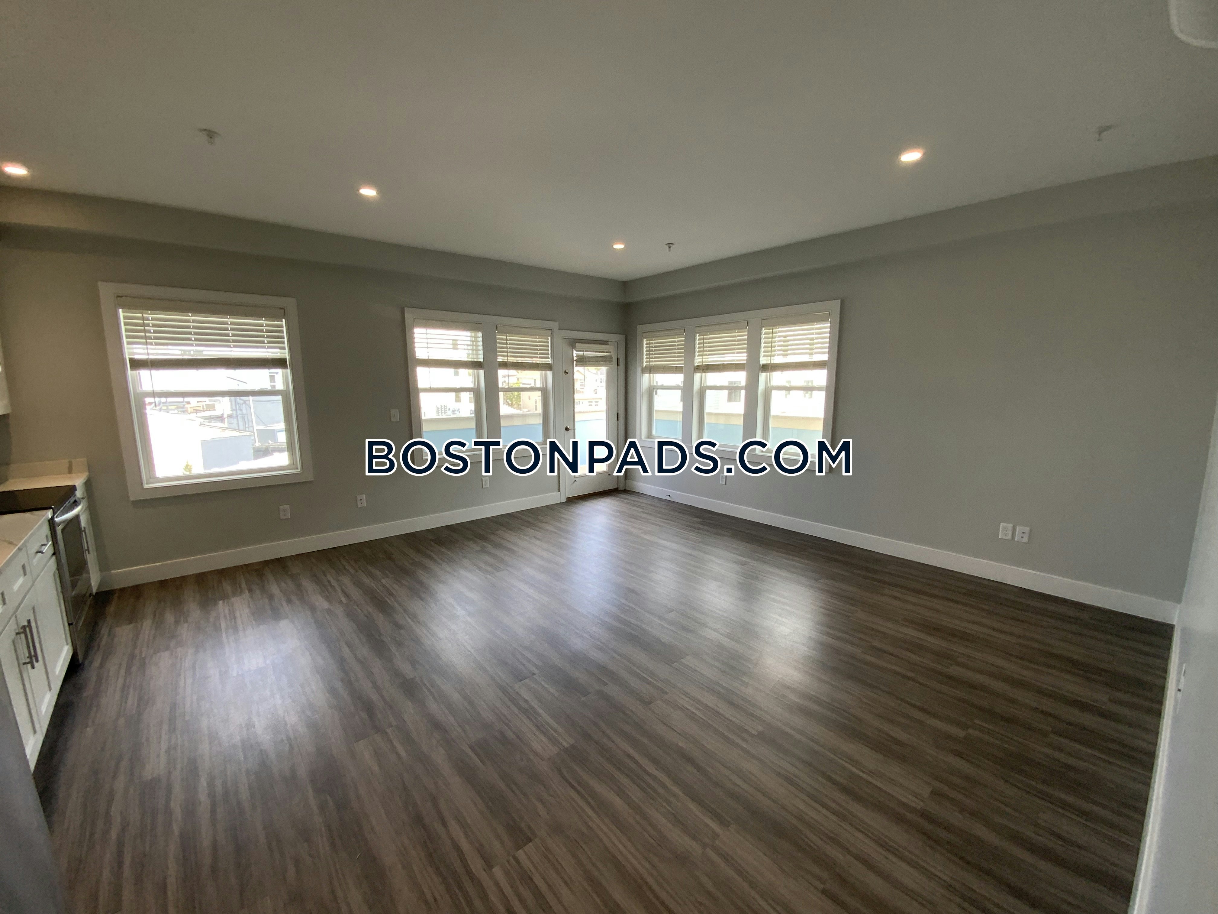 Ocean Bay Nantasket Photo 7