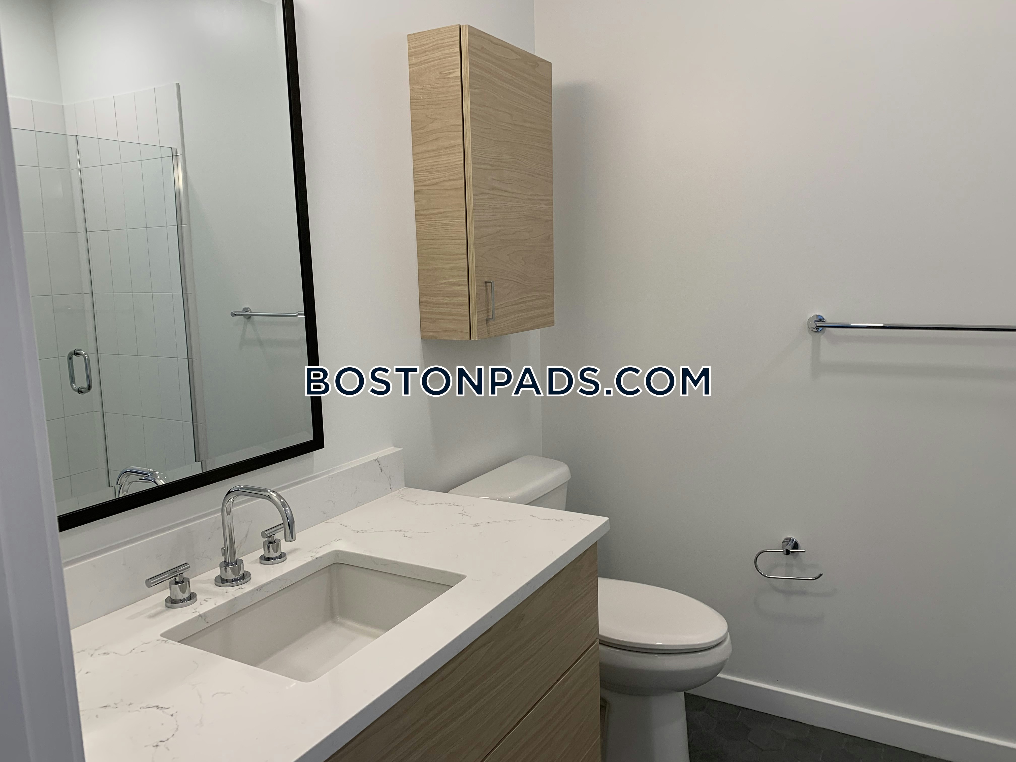 Trio Newton Photo 49