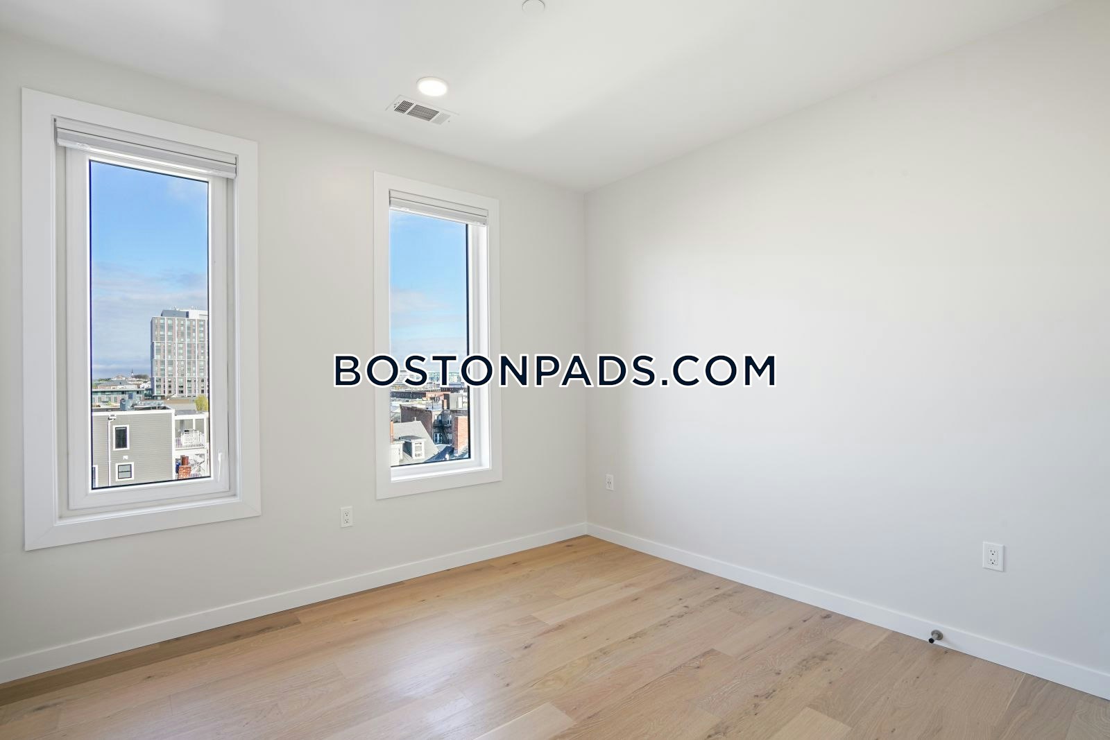 Gateway at Maverick Square Photo 41