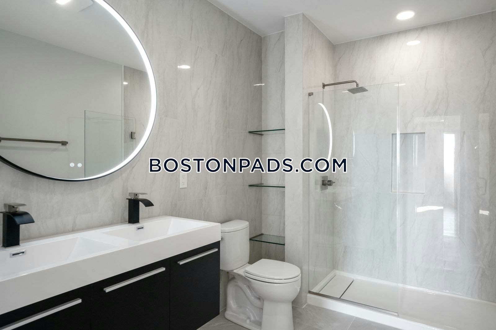 Gateway at Maverick Square Photo 187