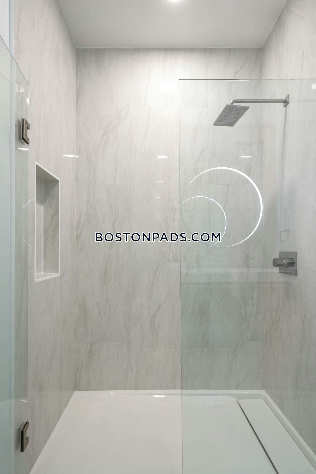 Gateway at Maverick Square Photo 138