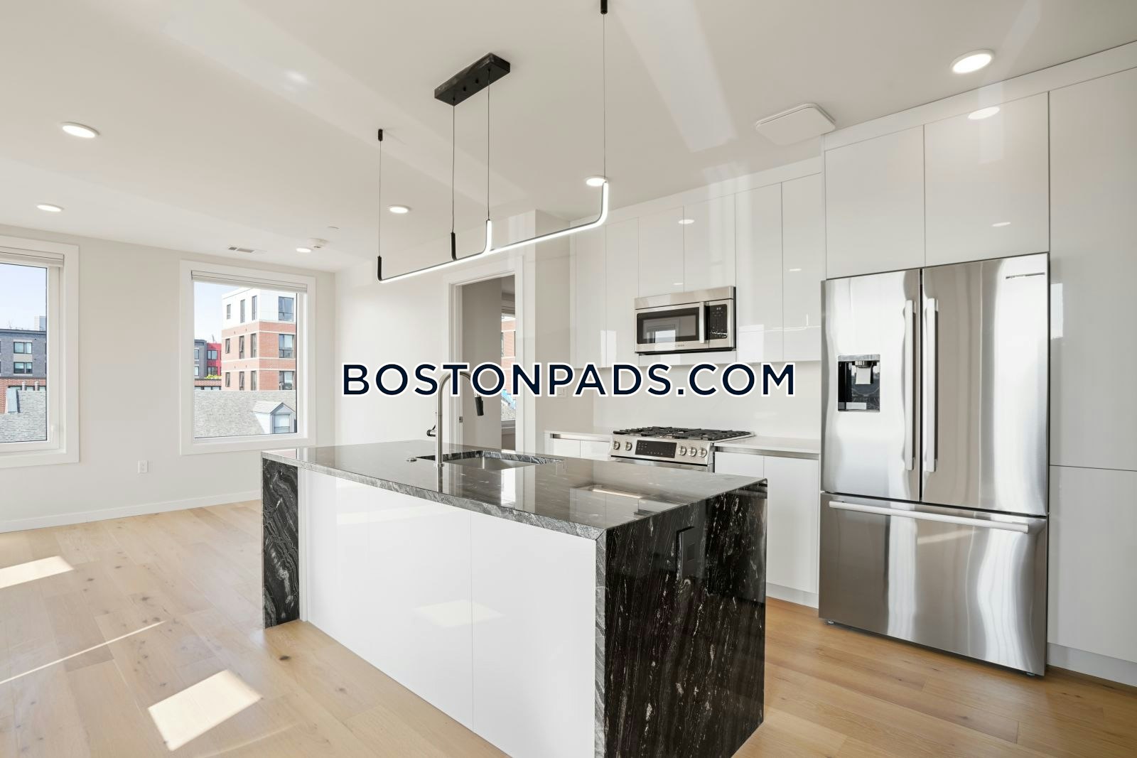 Gateway at Maverick Square Photo 46