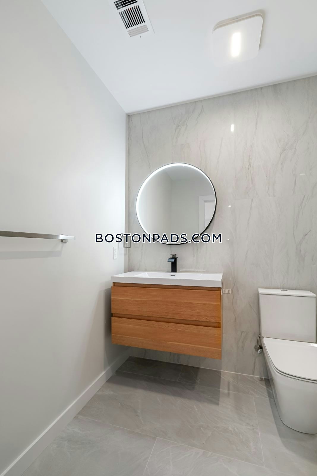 Gateway at Maverick Square Photo 133