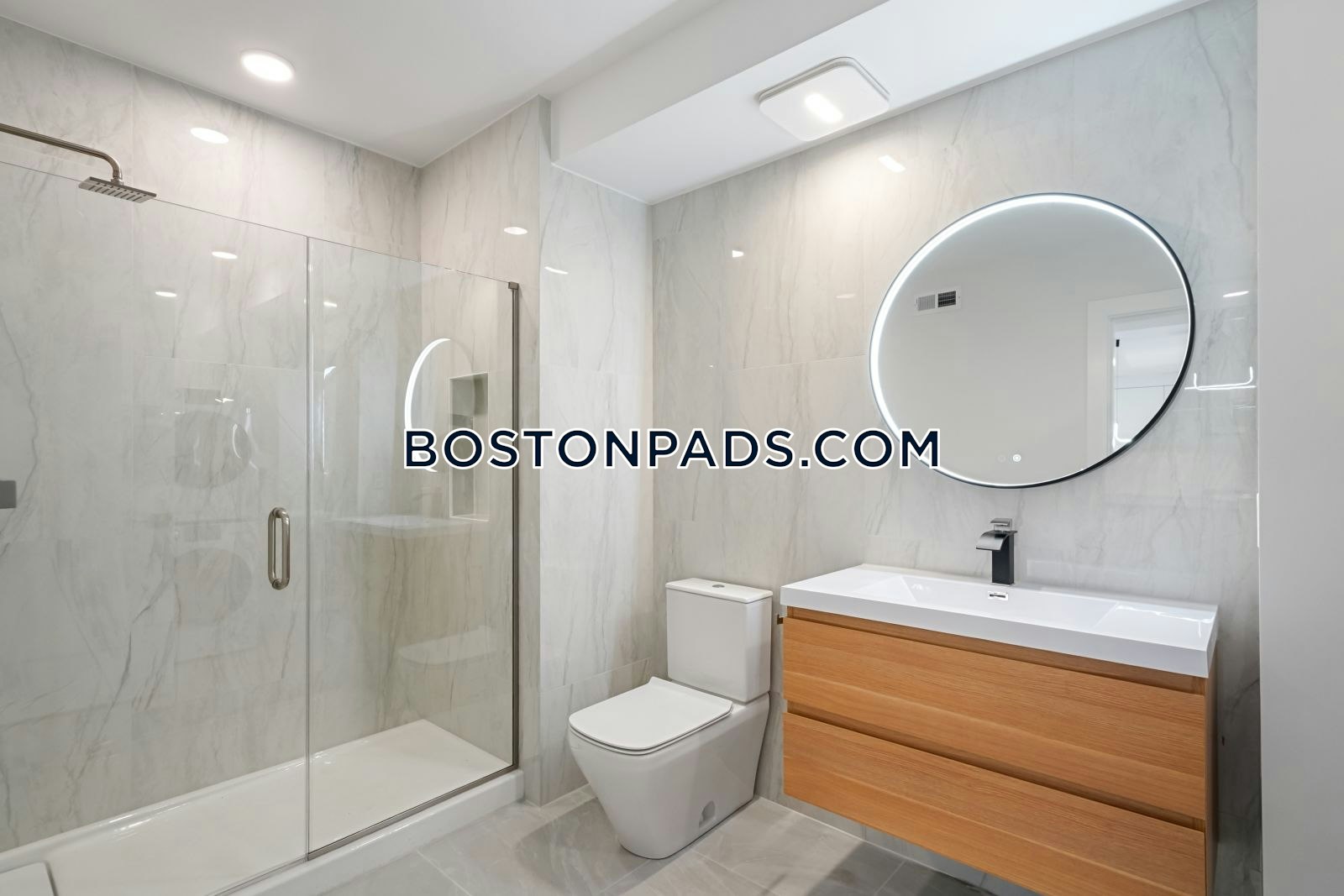 Gateway at Maverick Square Photo 201