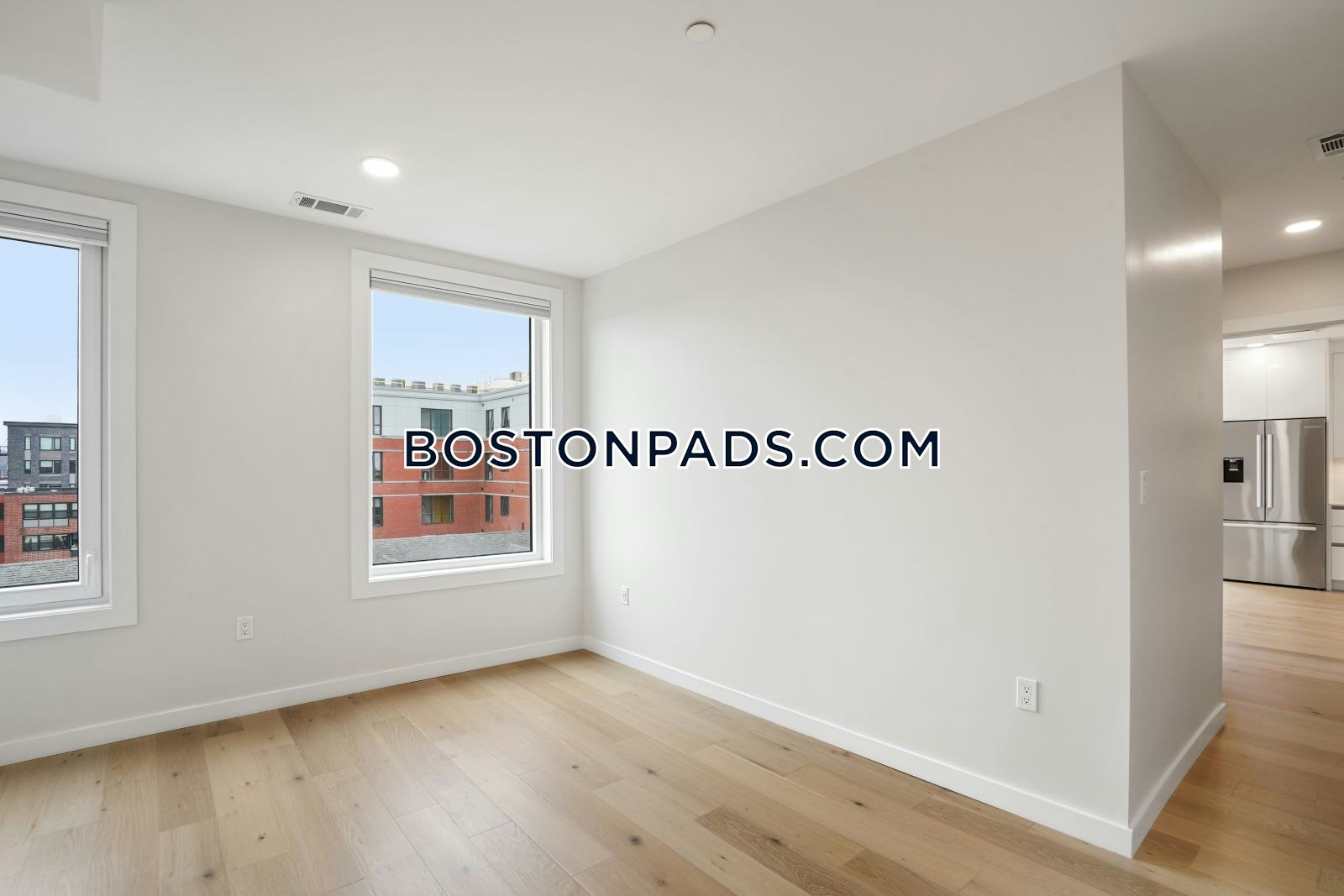 Gateway at Maverick Square Photo 70