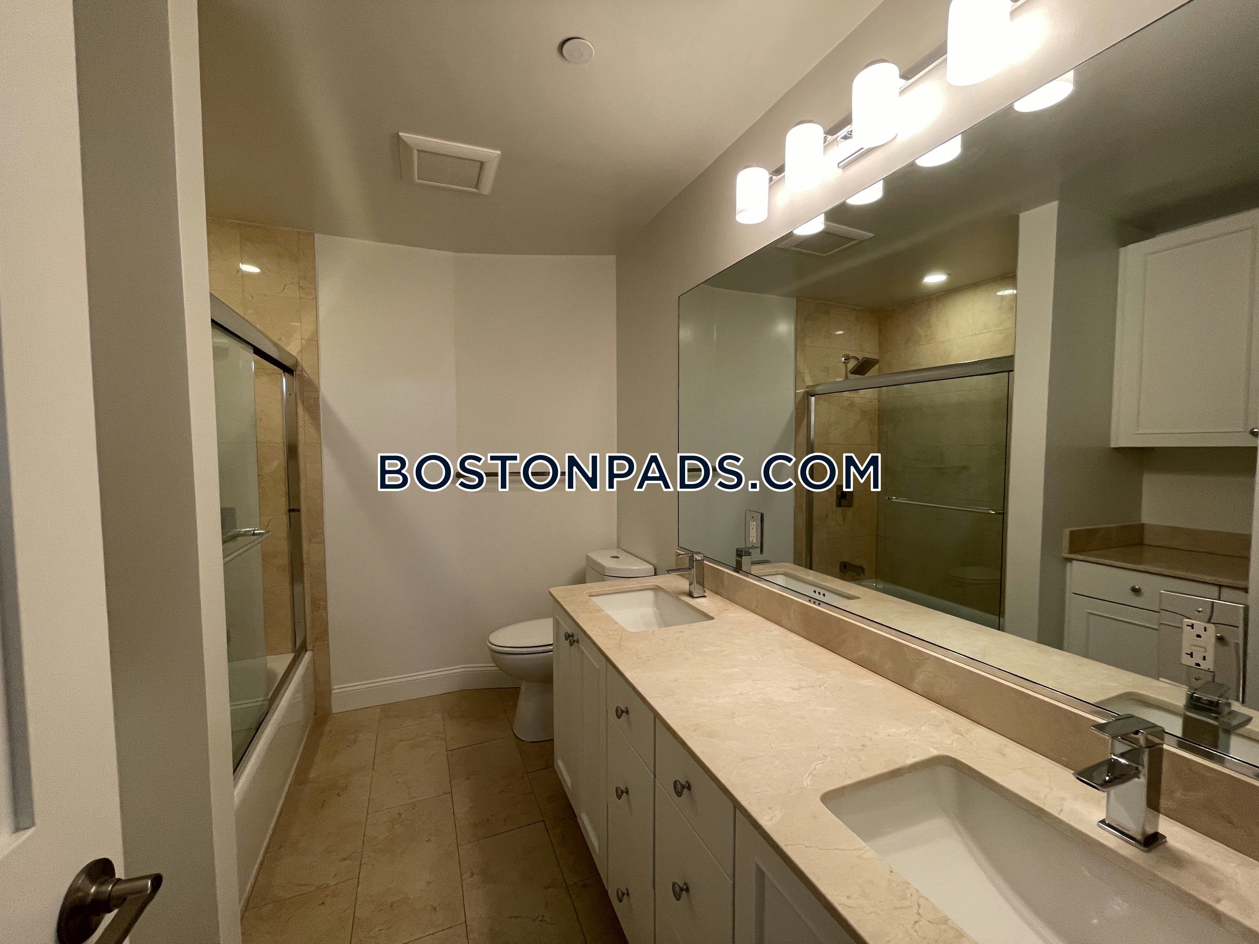 1443 Beacon Photo 130