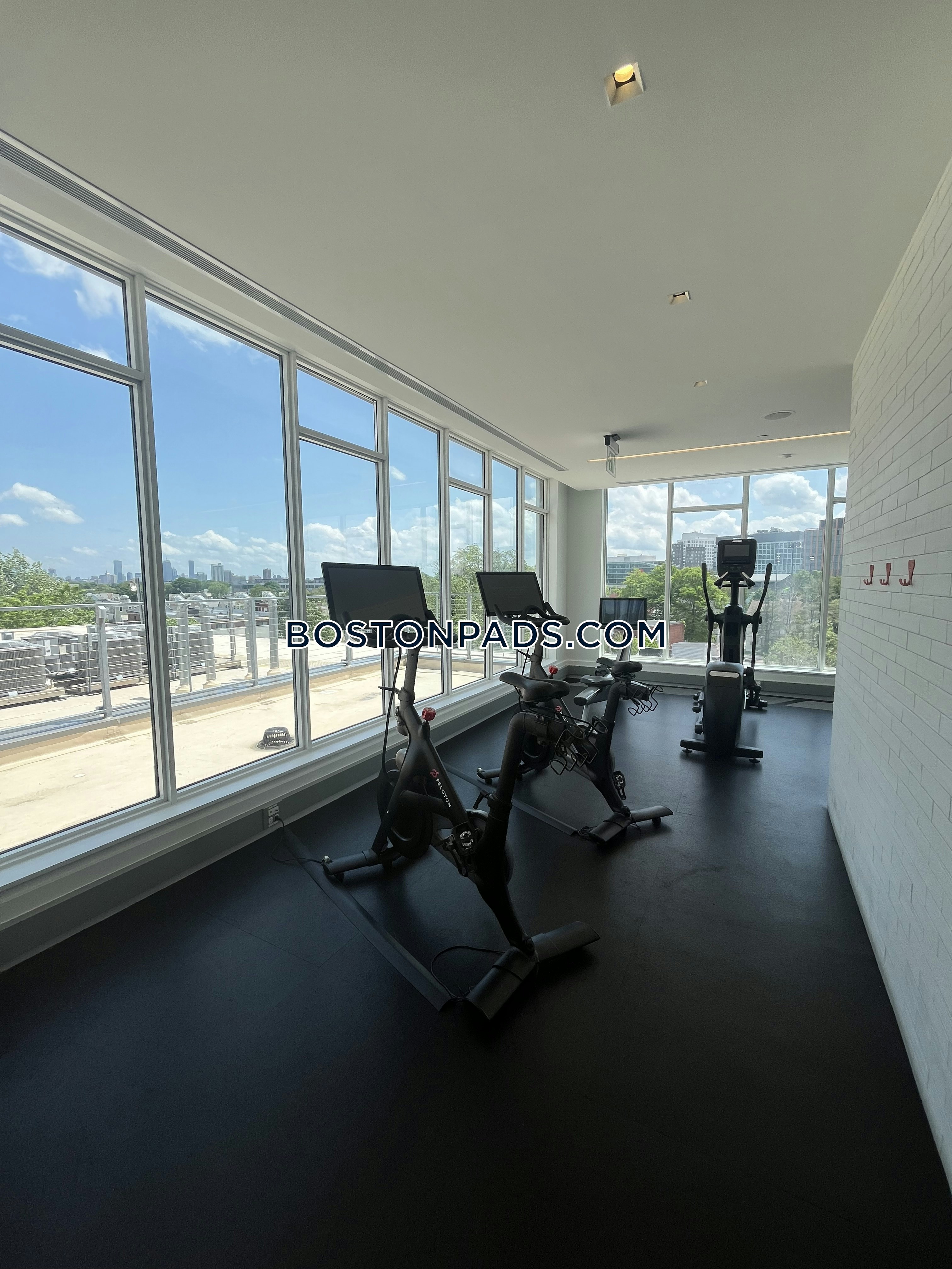 Radius Apartments Photo 32