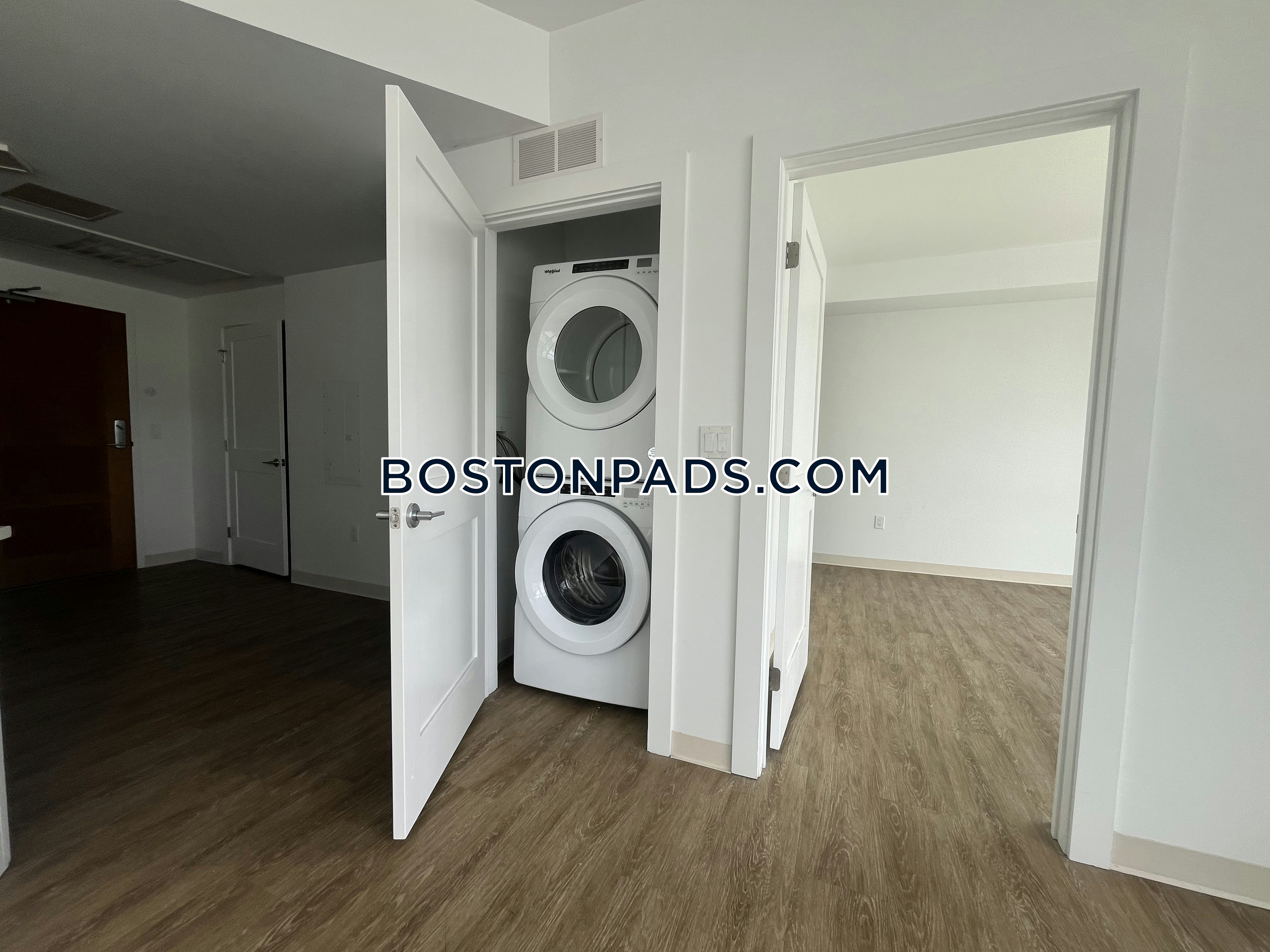 Radius Apartments Photo 125