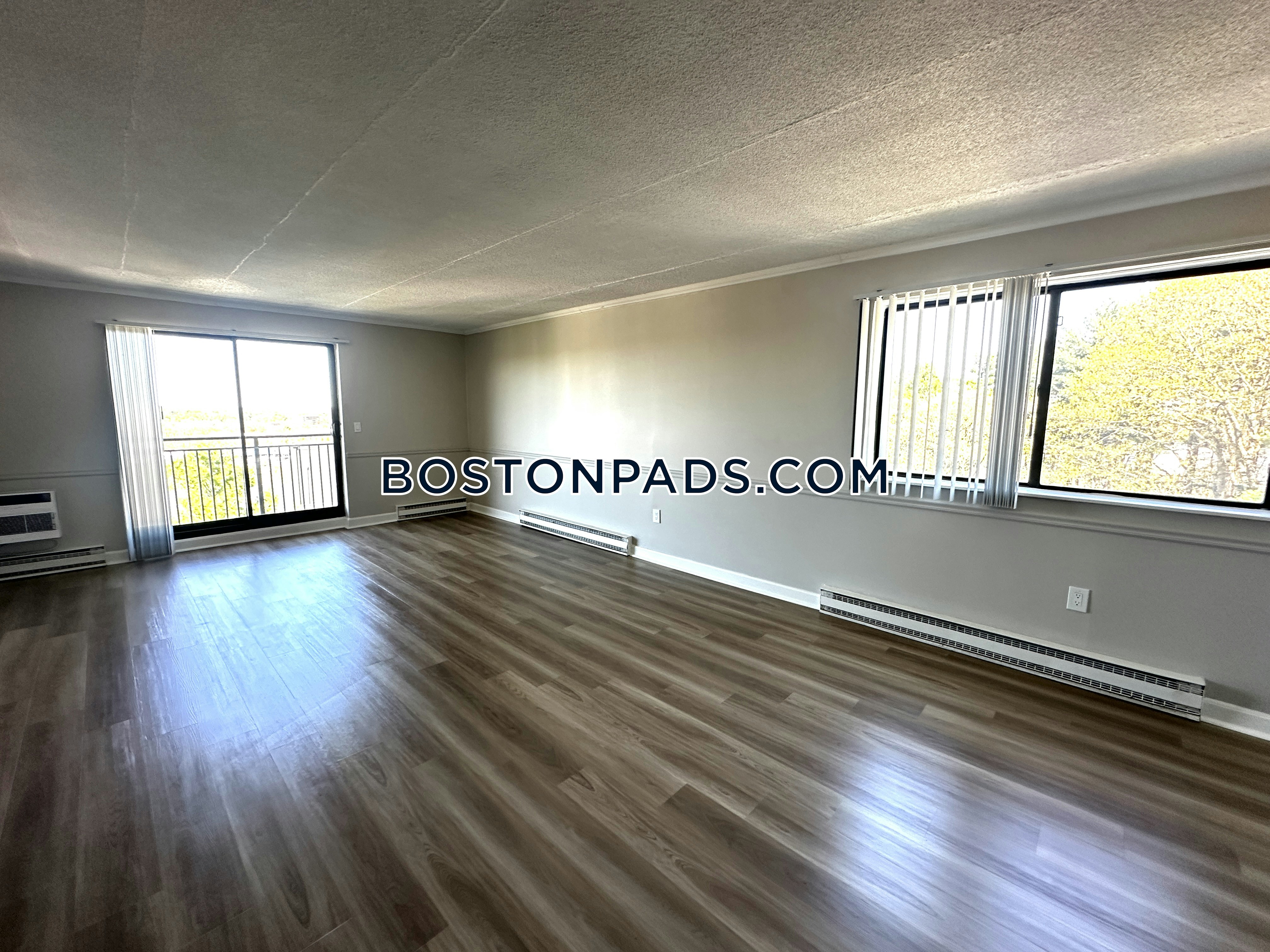 Eagle Rock Apartments at MetroWest Photo 86