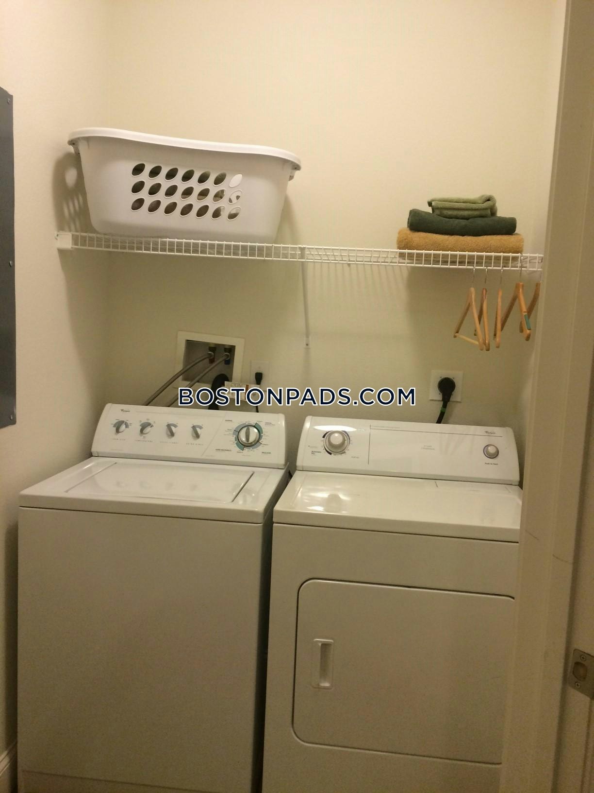 Hawthorne Commons Photo 21