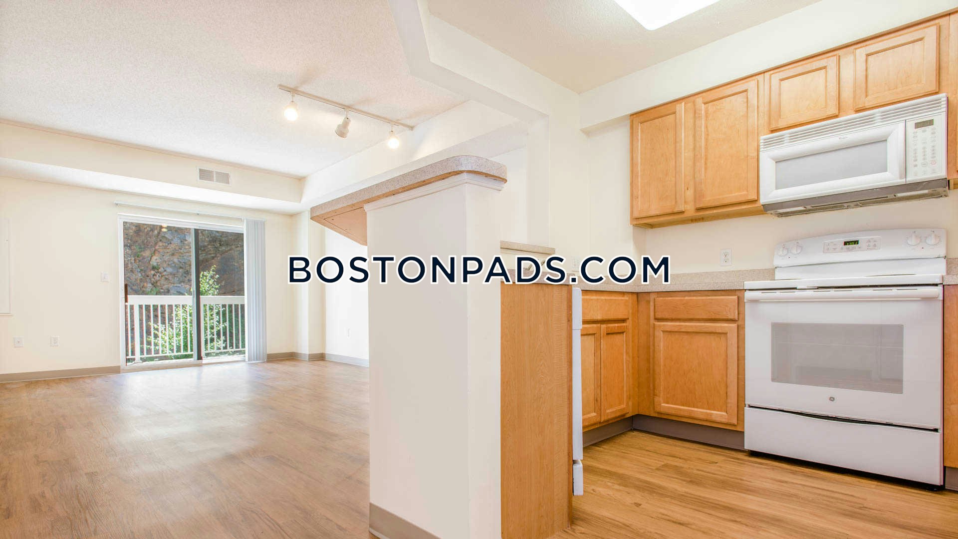 Rosecliff Apartments Photo 15