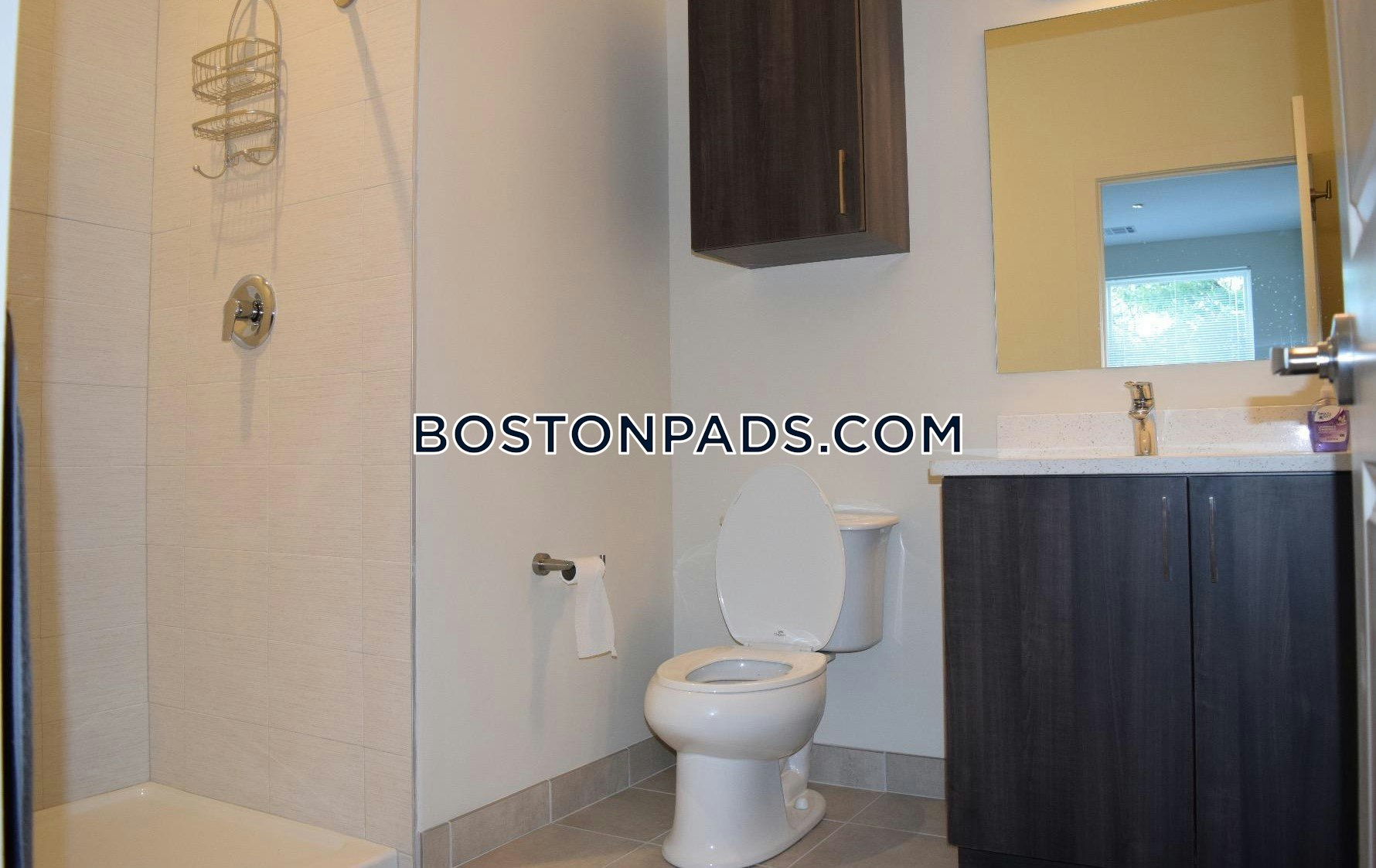 Point at 180 Photo 27