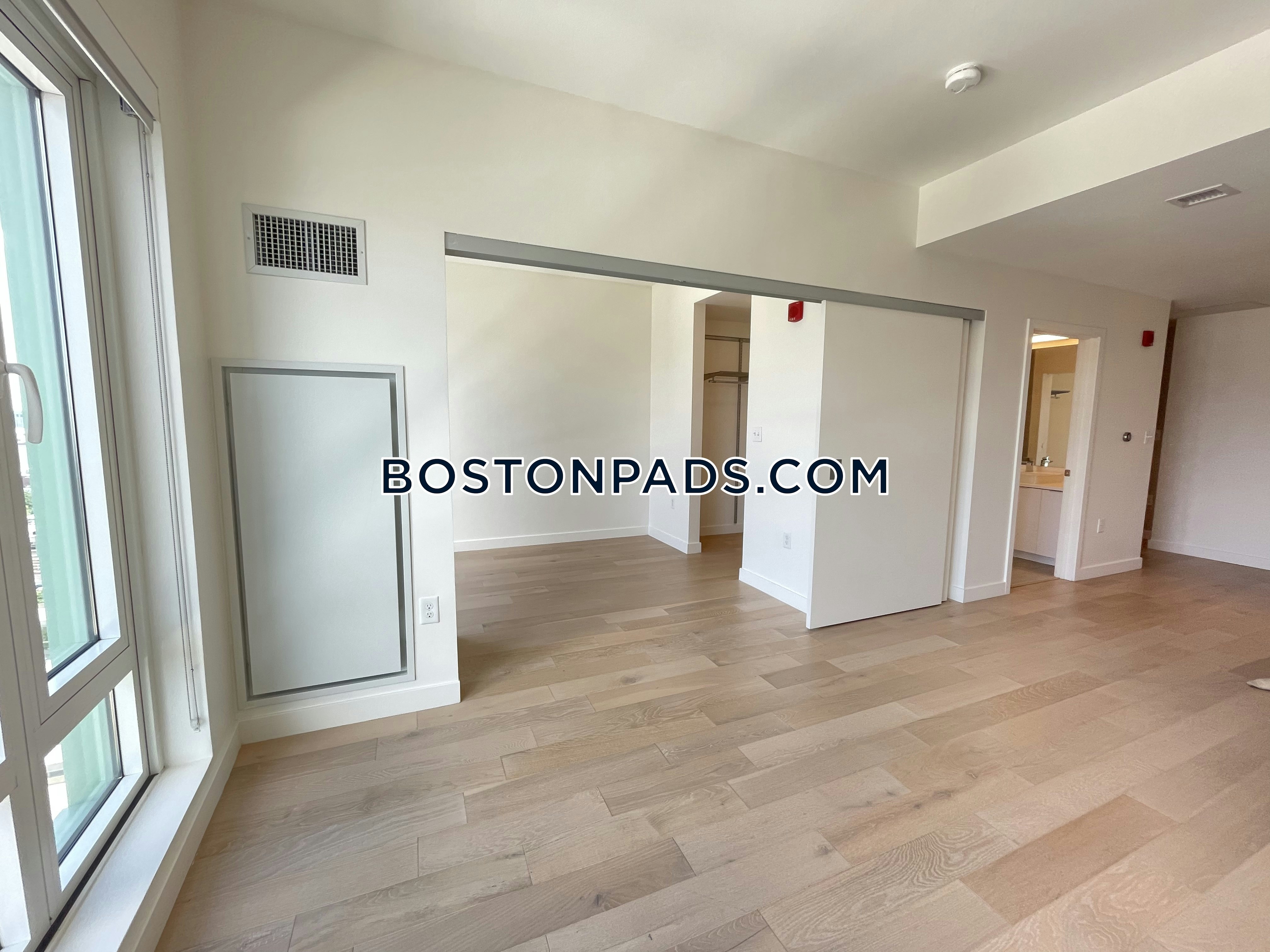 Troy Boston Apartments Photo 6