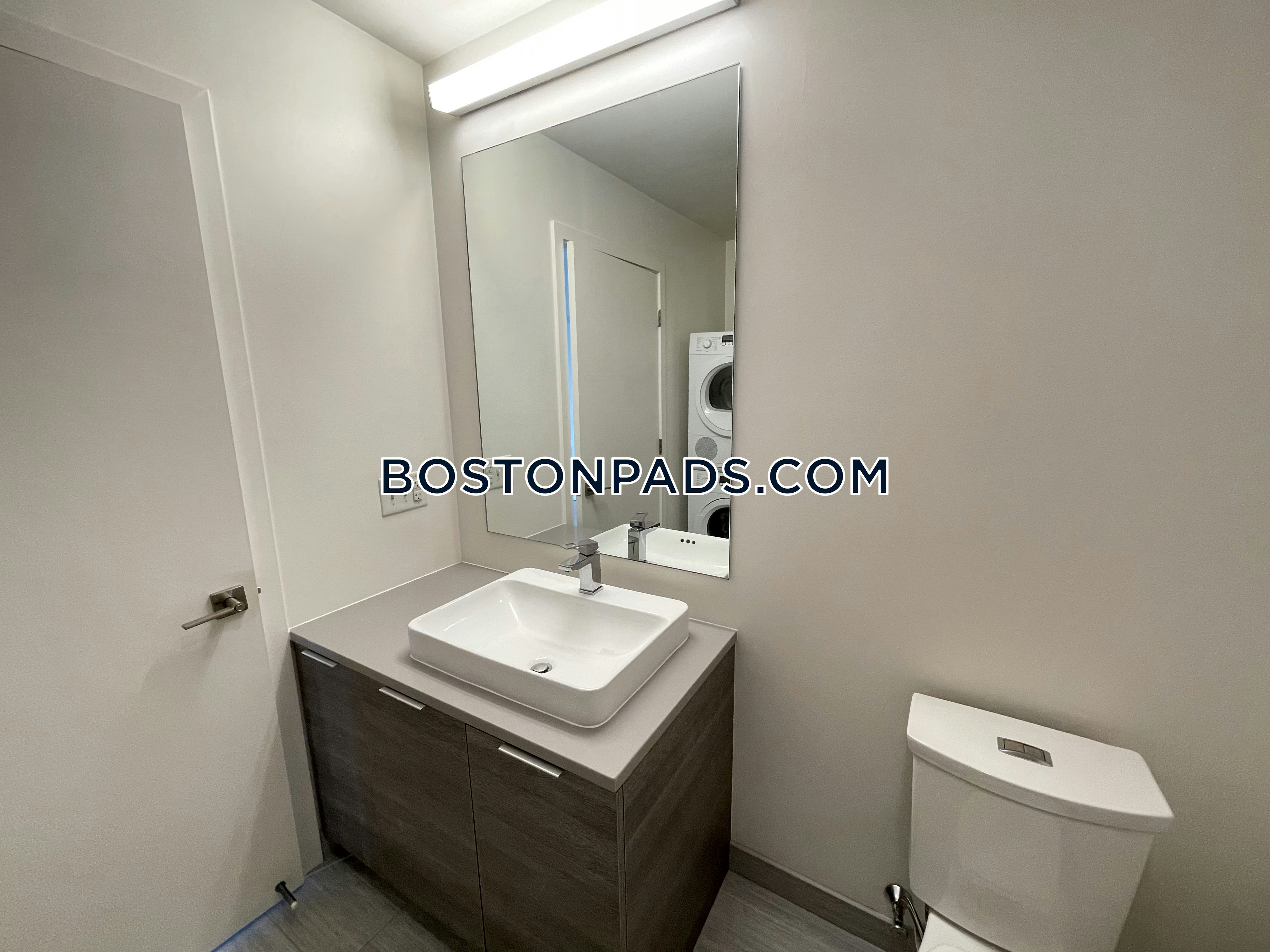 Troy Boston Apartments Photo 28