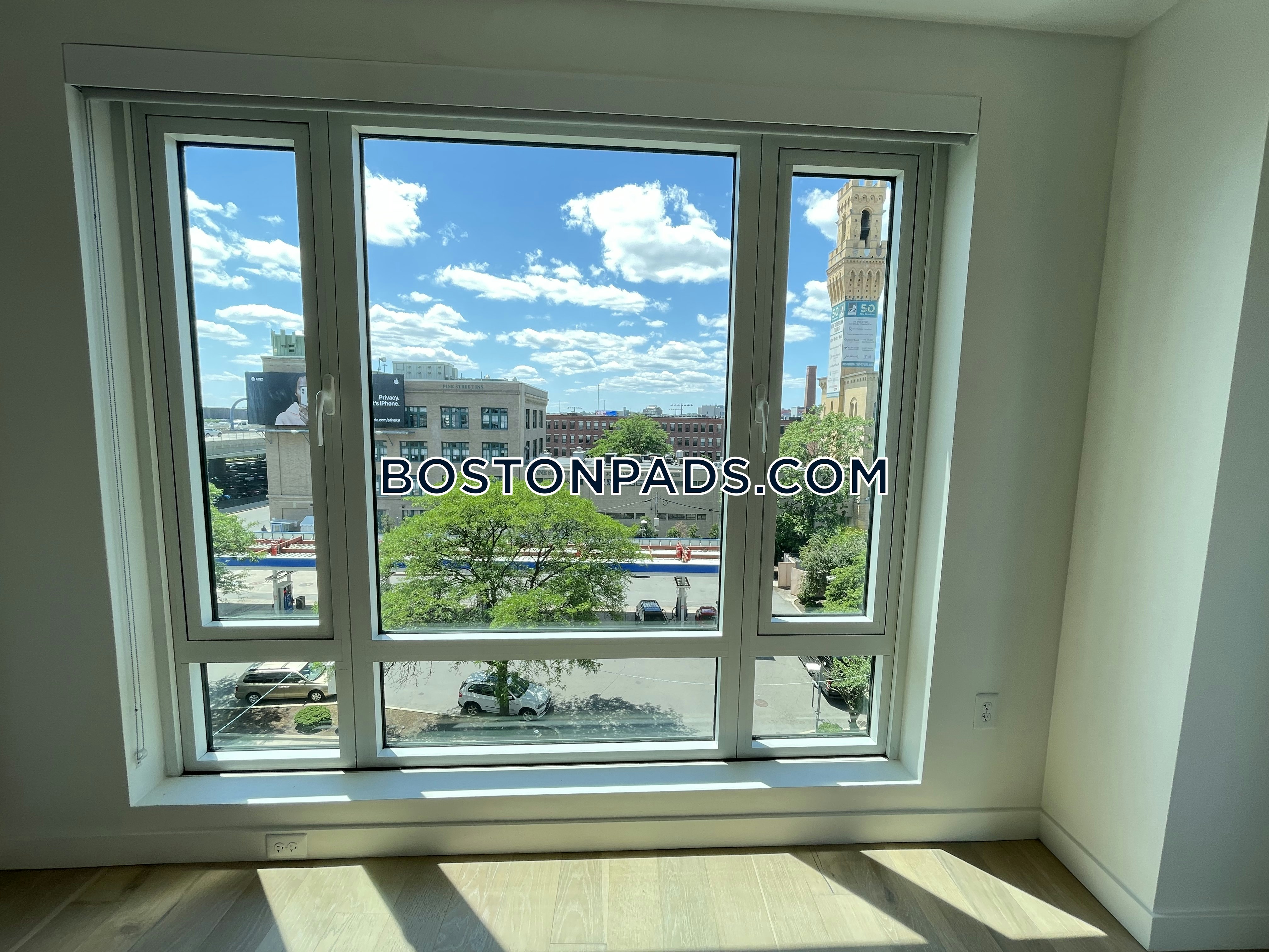 Troy Boston Apartments Photo 11