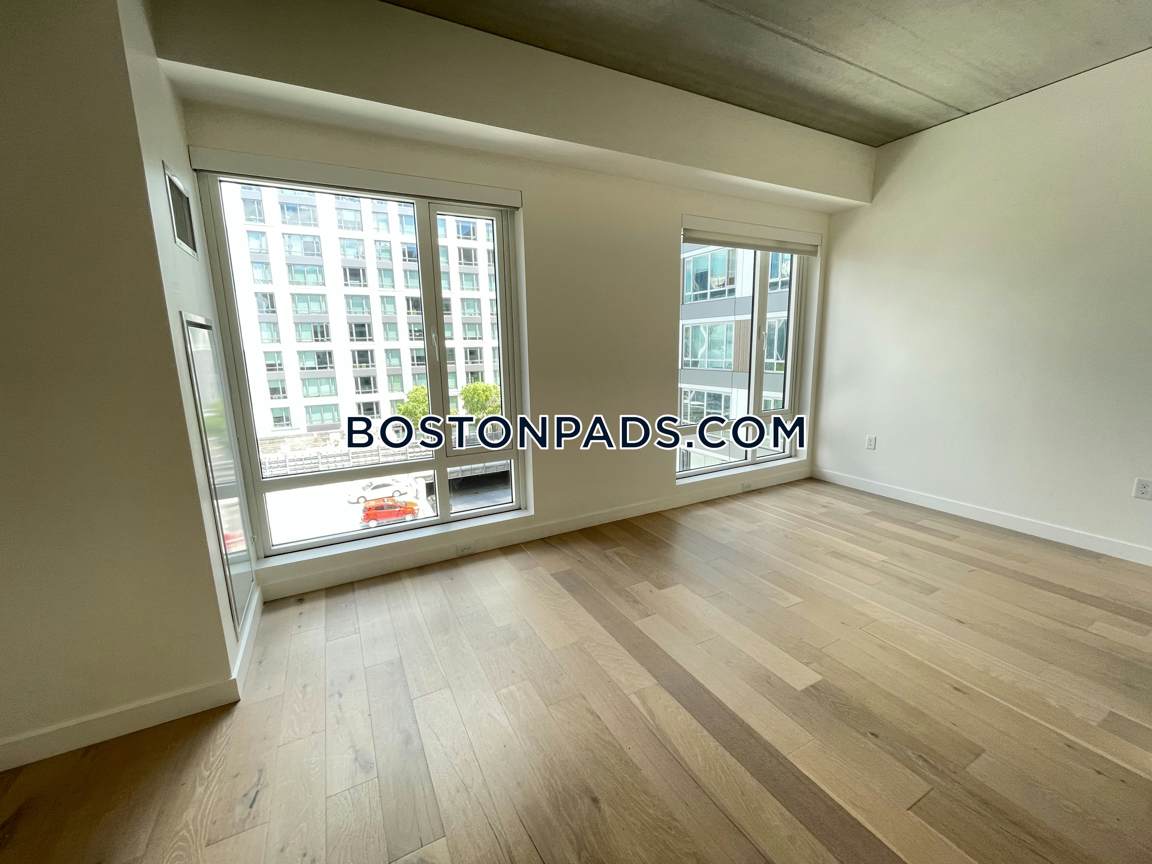 Troy Boston Apartments Photo 10