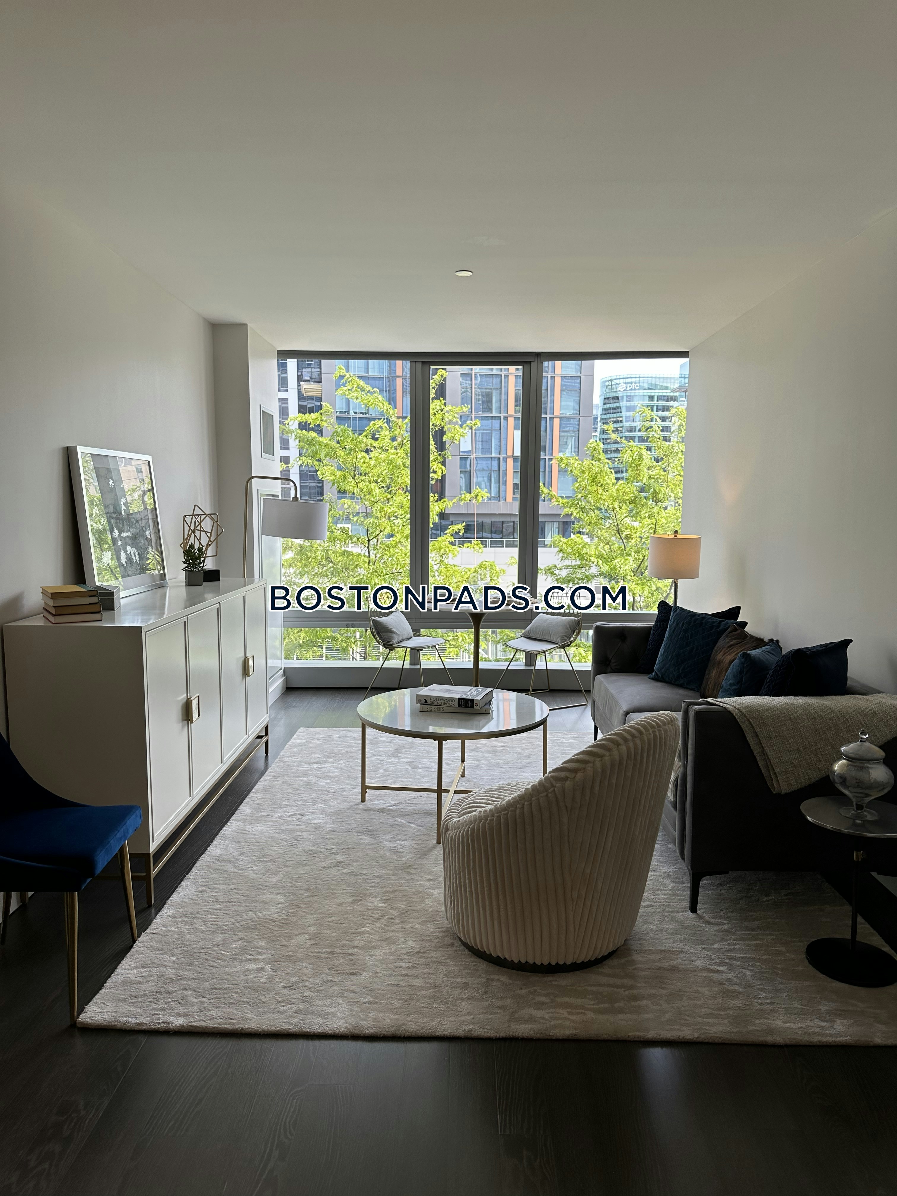 The Benjamin Photo 61