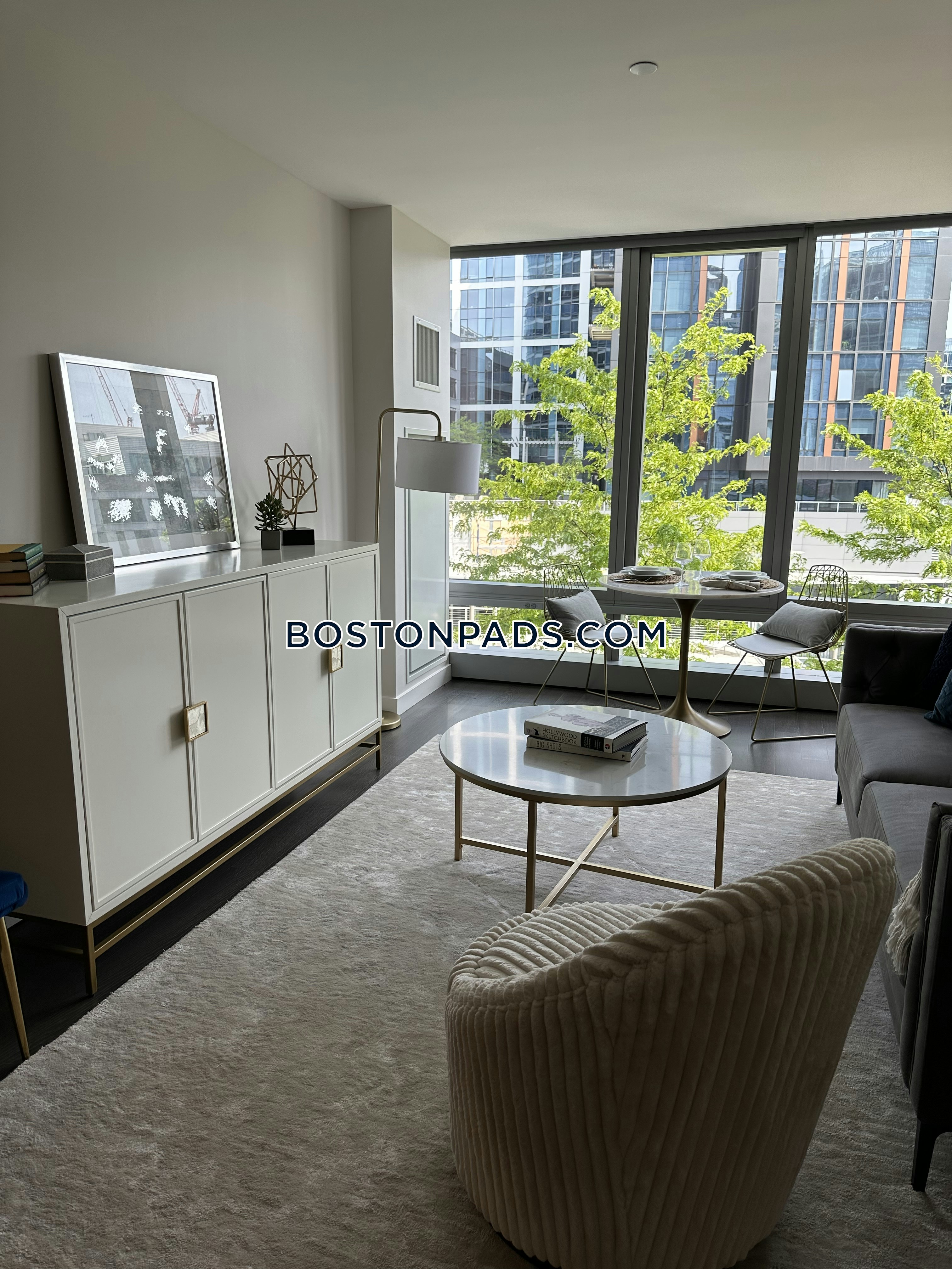 The Benjamin Photo 60