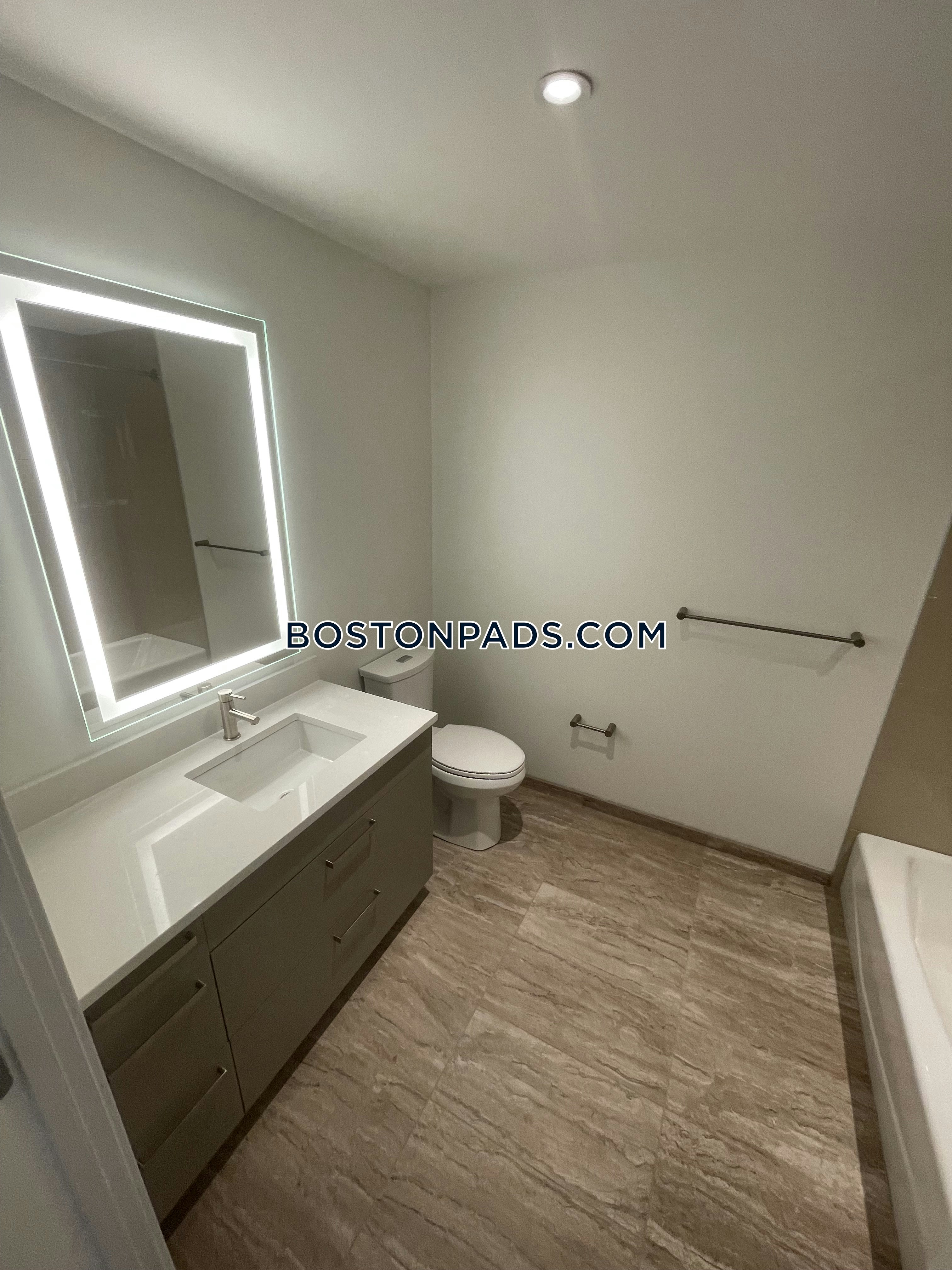 One 65 Main Photo 68