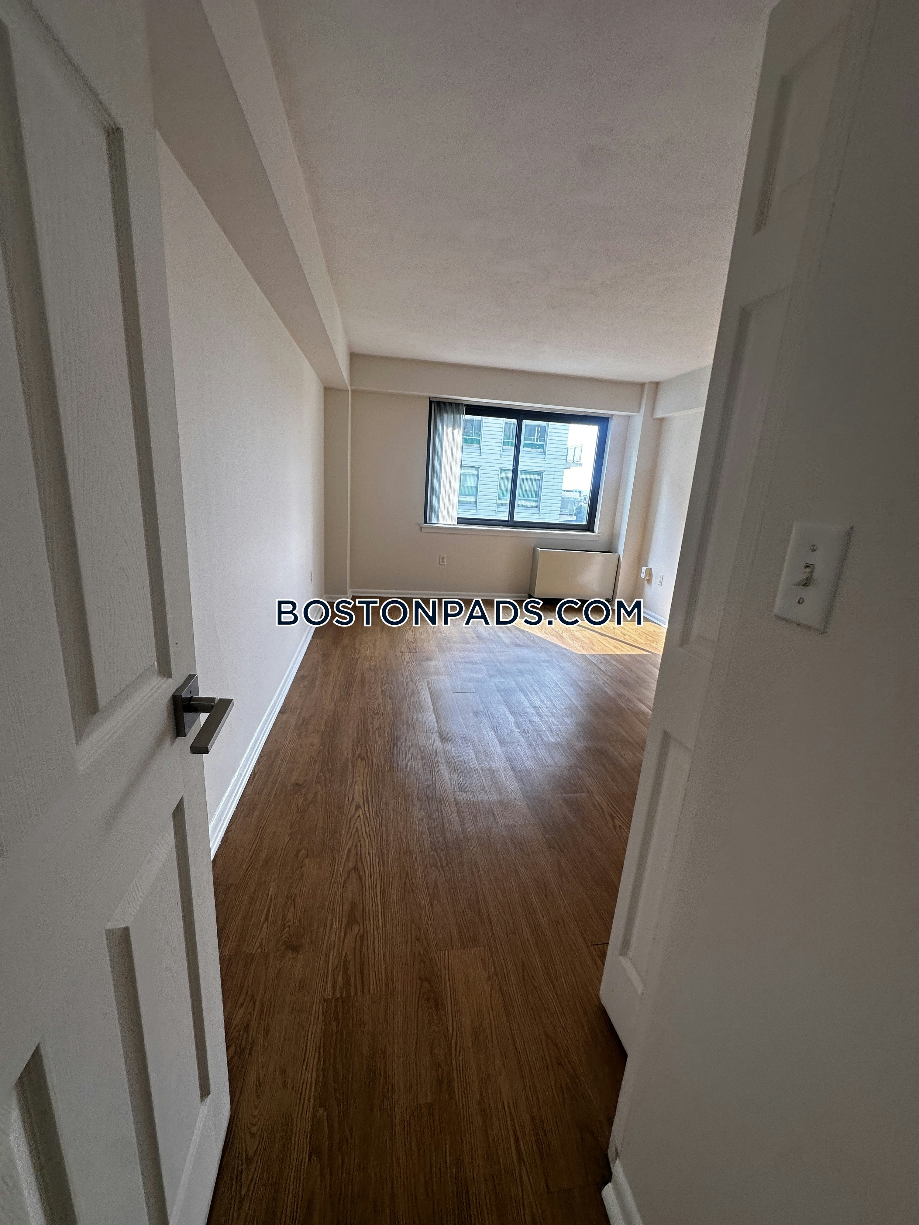 Emerson Place Apartments Photo 45