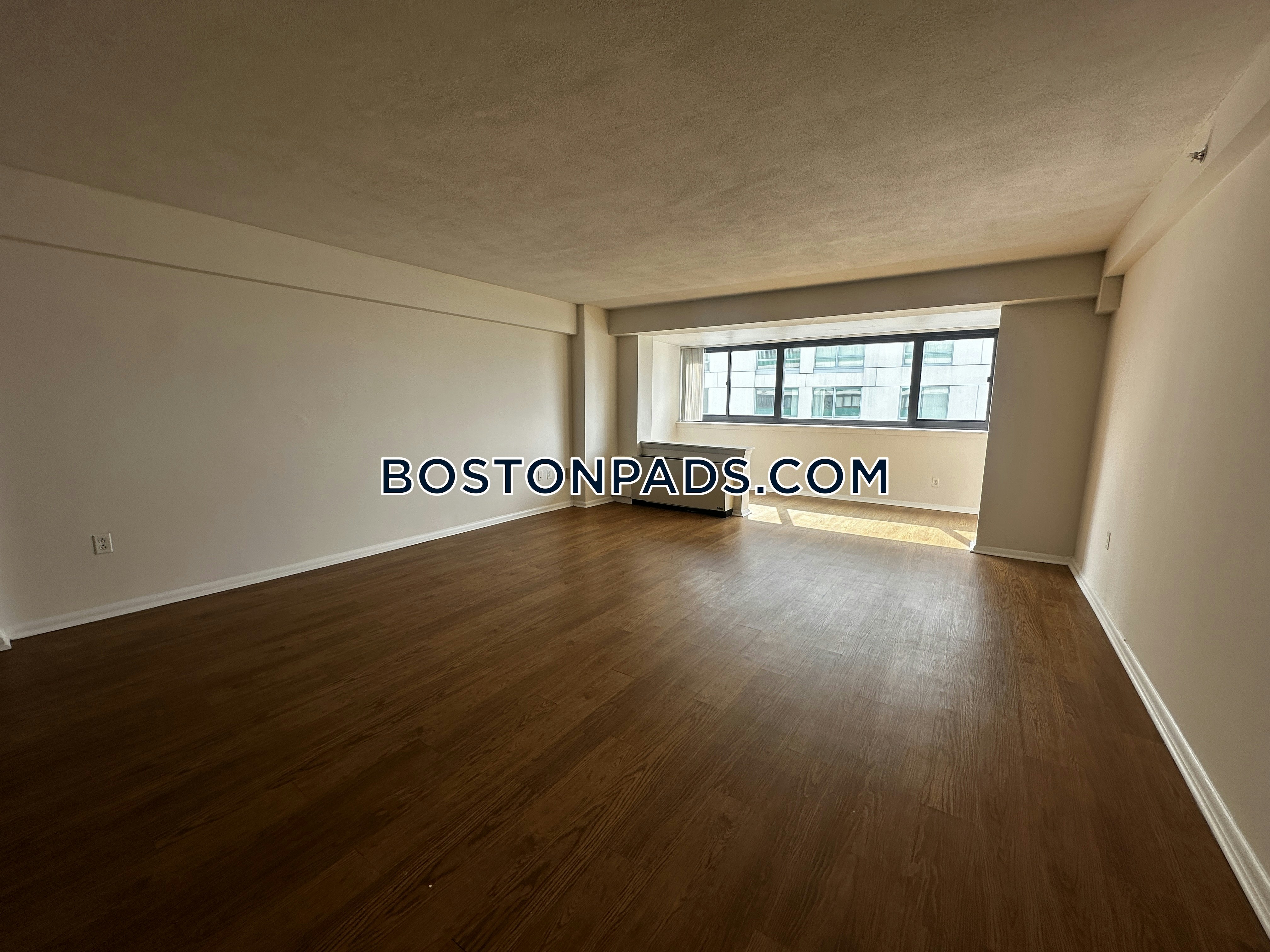 Emerson Place Apartments Photo 29