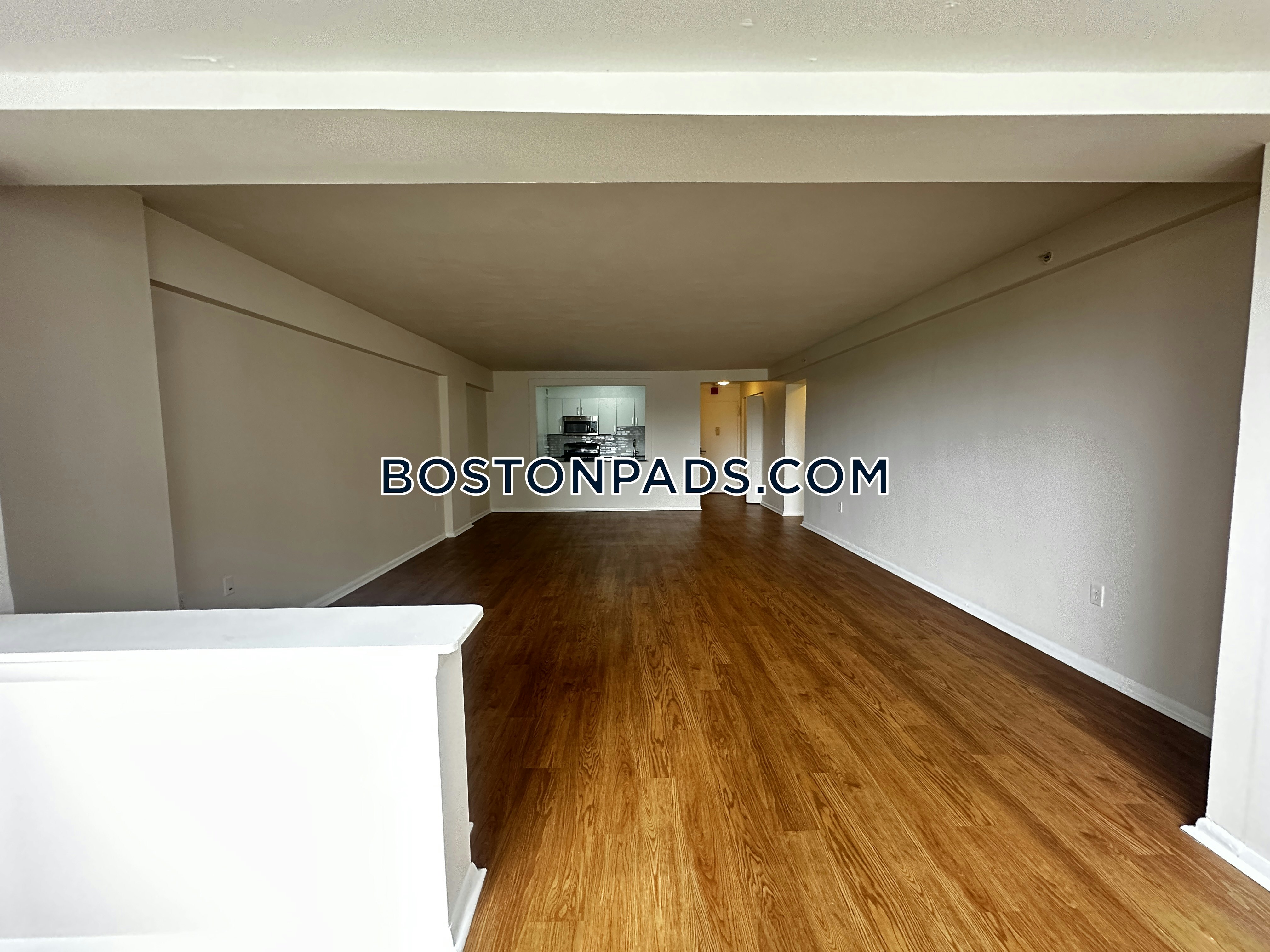 Emerson Place Apartments Photo 26