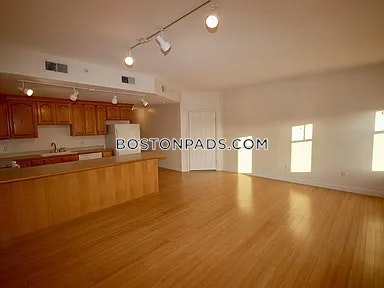 Green House Apartments Photo 5