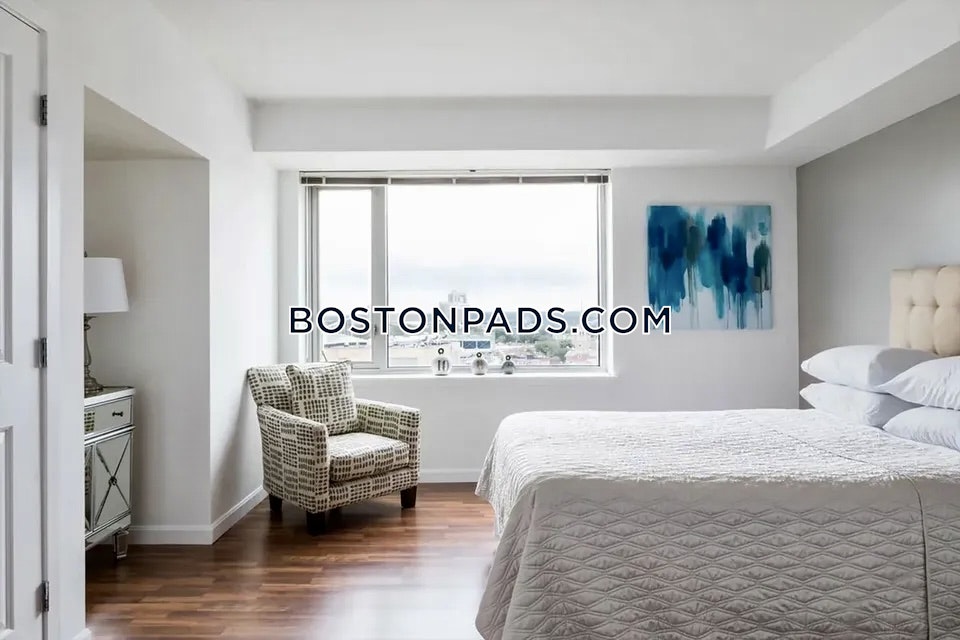 Fenway Triangle Photo 23