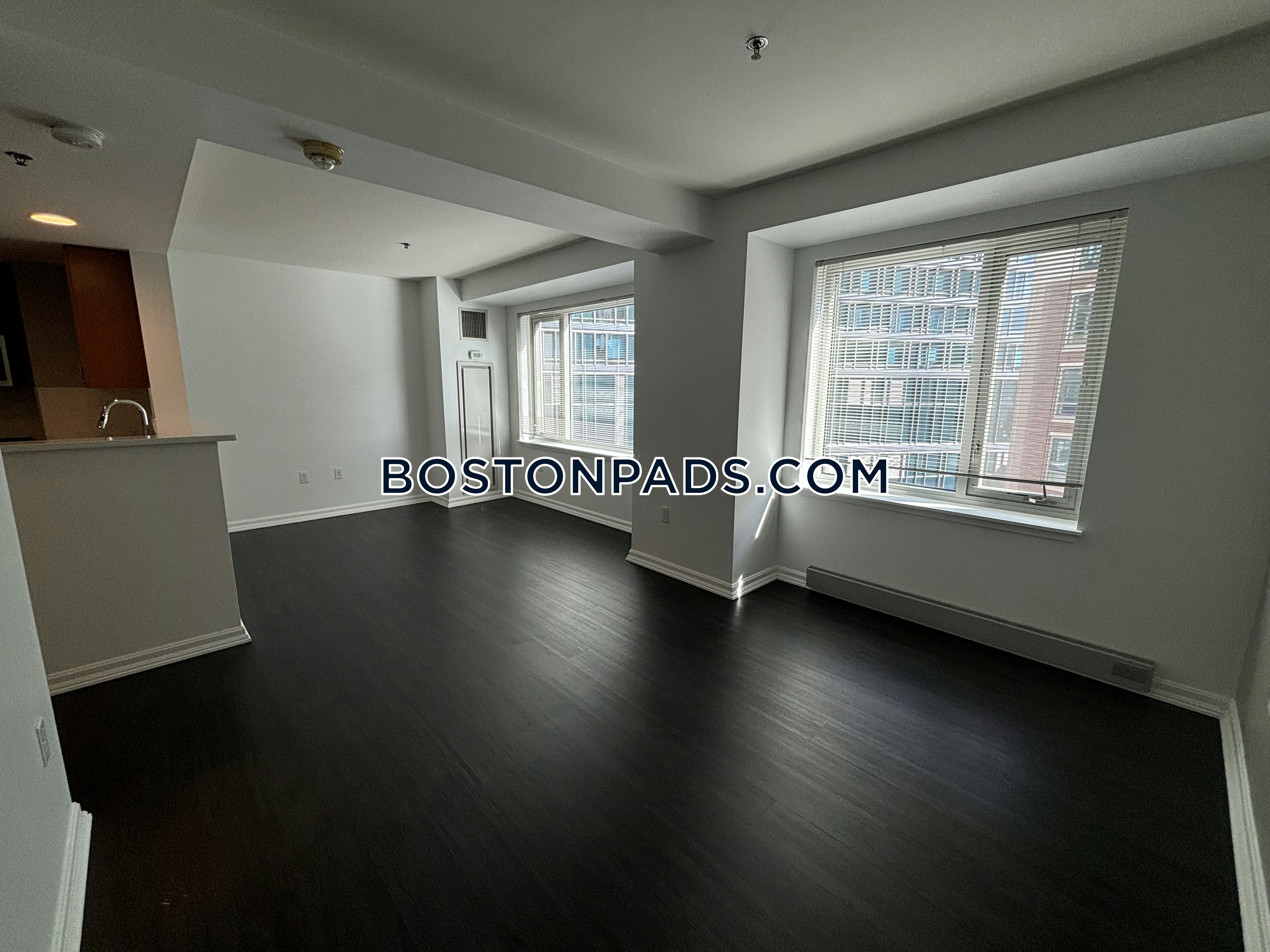 Fenway Triangle Photo 60