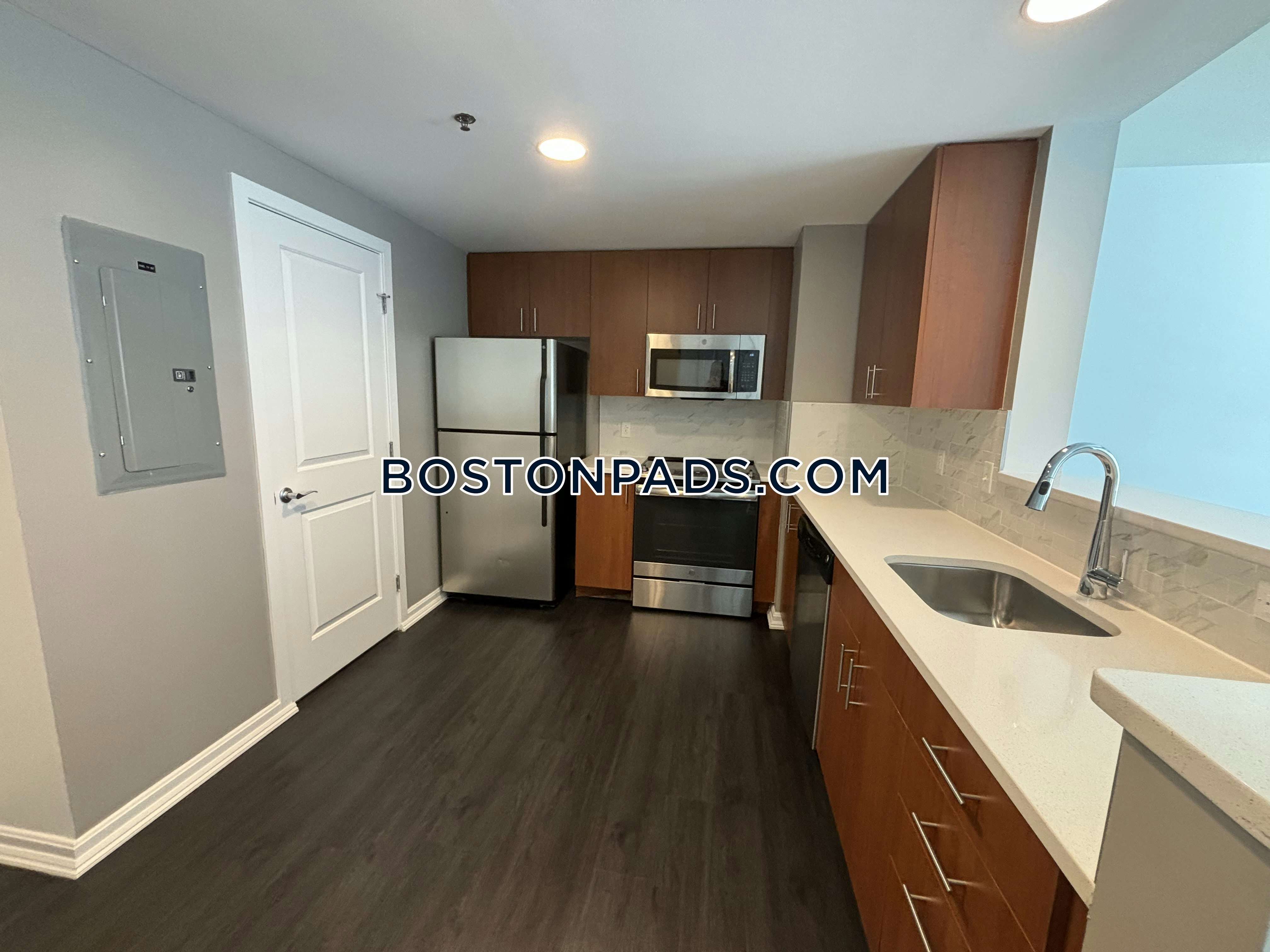 Fenway Triangle Photo 26